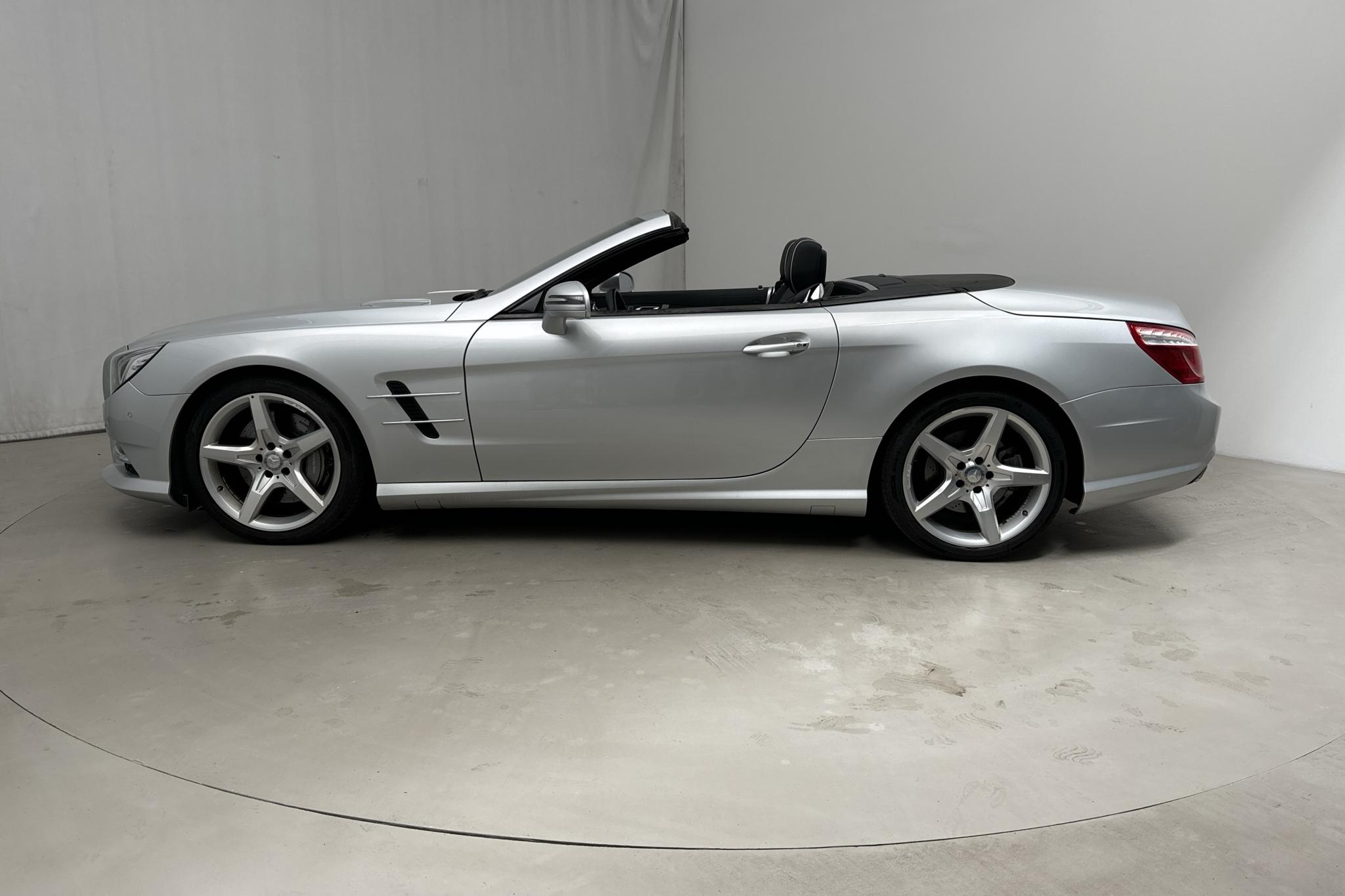 Mercedes SL 350 R231 (306hk) - 2 828 mil - Automat - silver - 2012