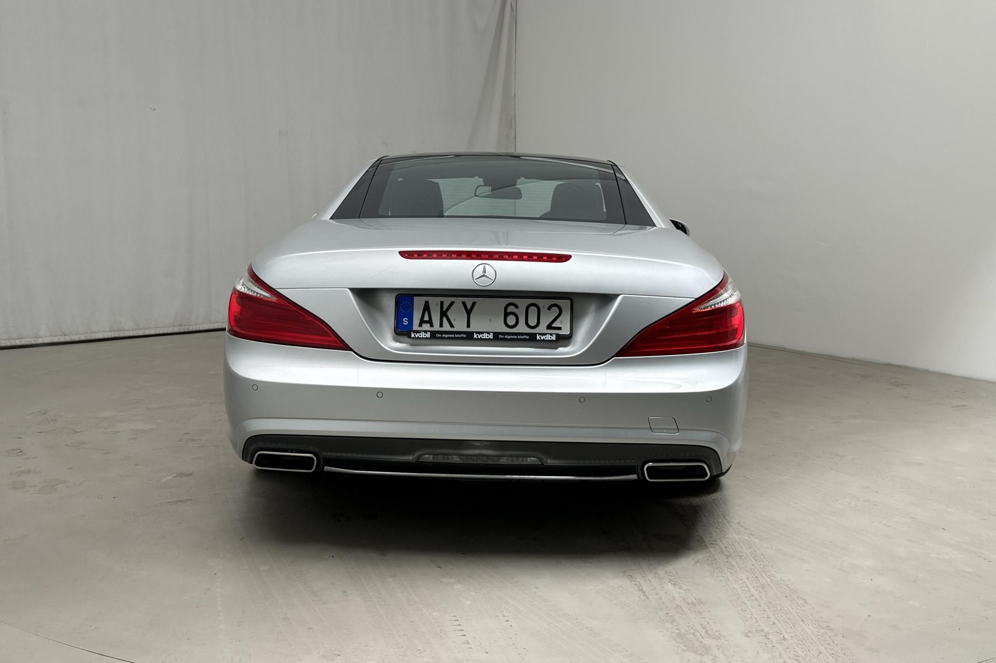 Mercedes SL 350 R231 (306hk) - 28 280 km - Automaatne - hõbe - 2012