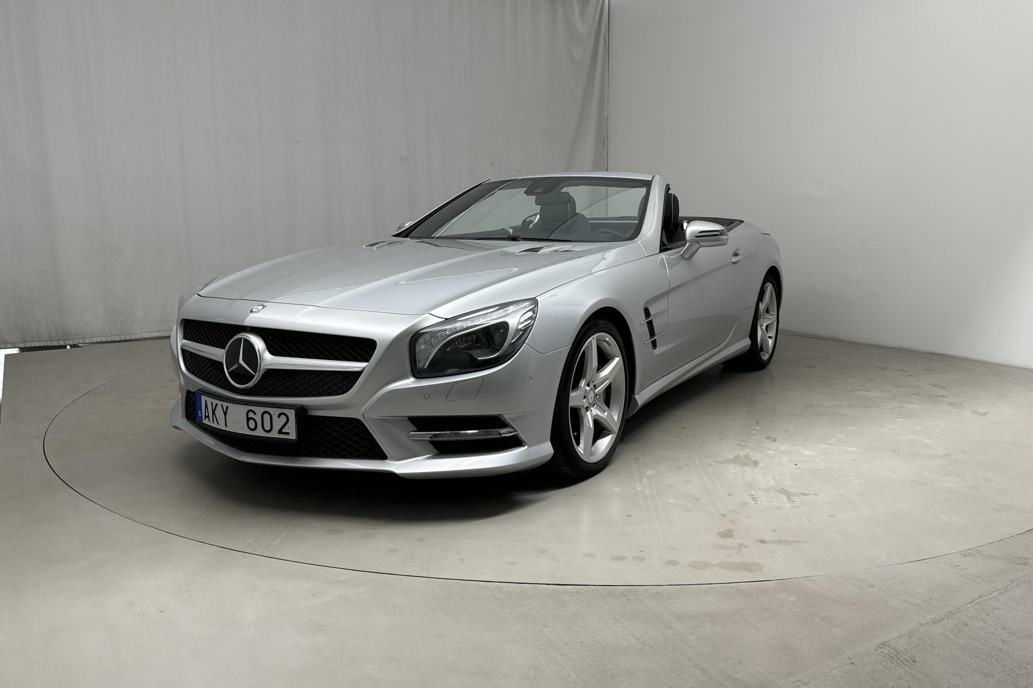 Mercedes SL 350 R231 (306hk) - 28 280 km - Automaattinen - hopea - 2012