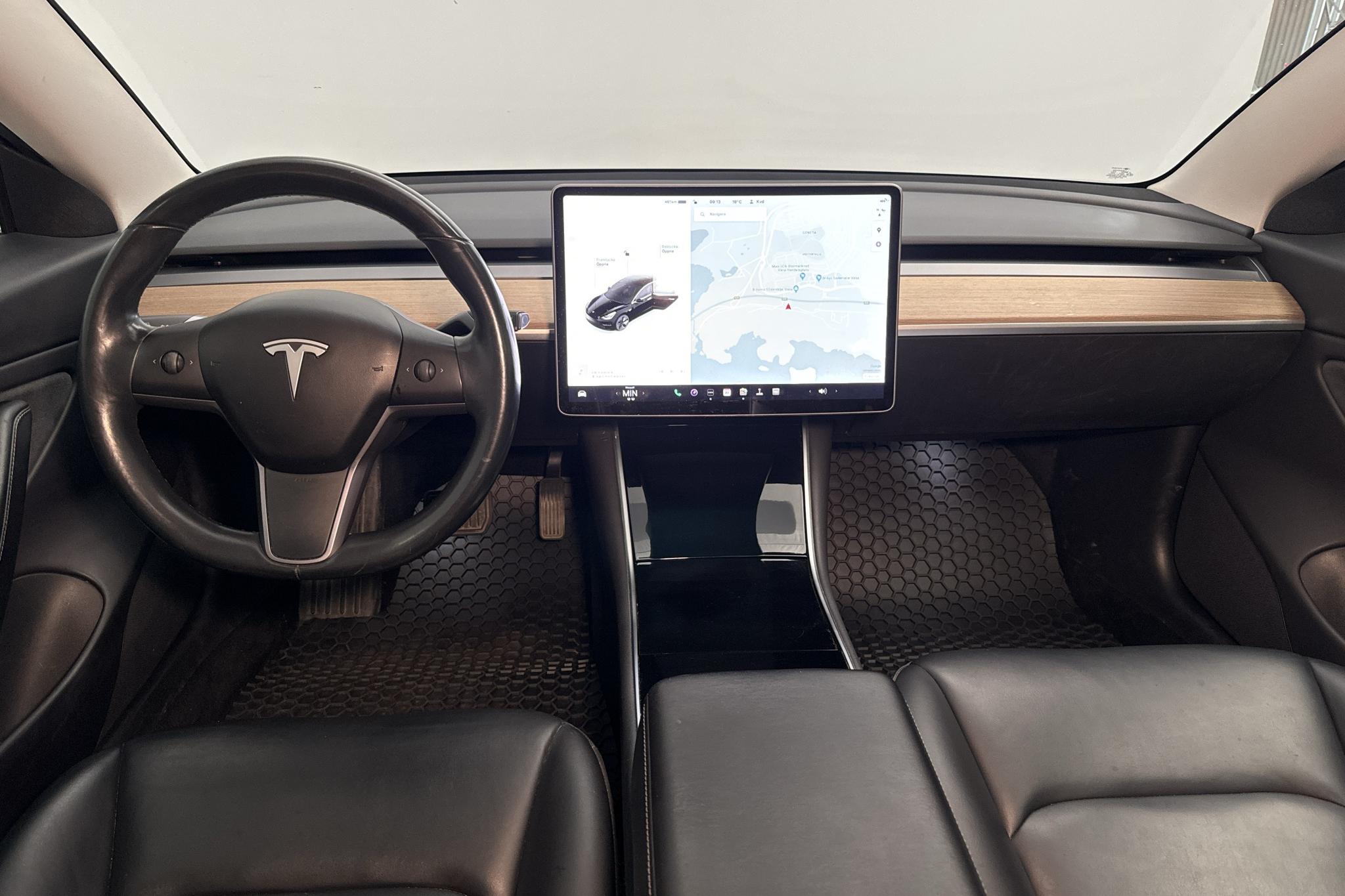 Tesla Model 3 Long Range Dual Motor AWD - 12 680 mil - Automat - svart - 2019