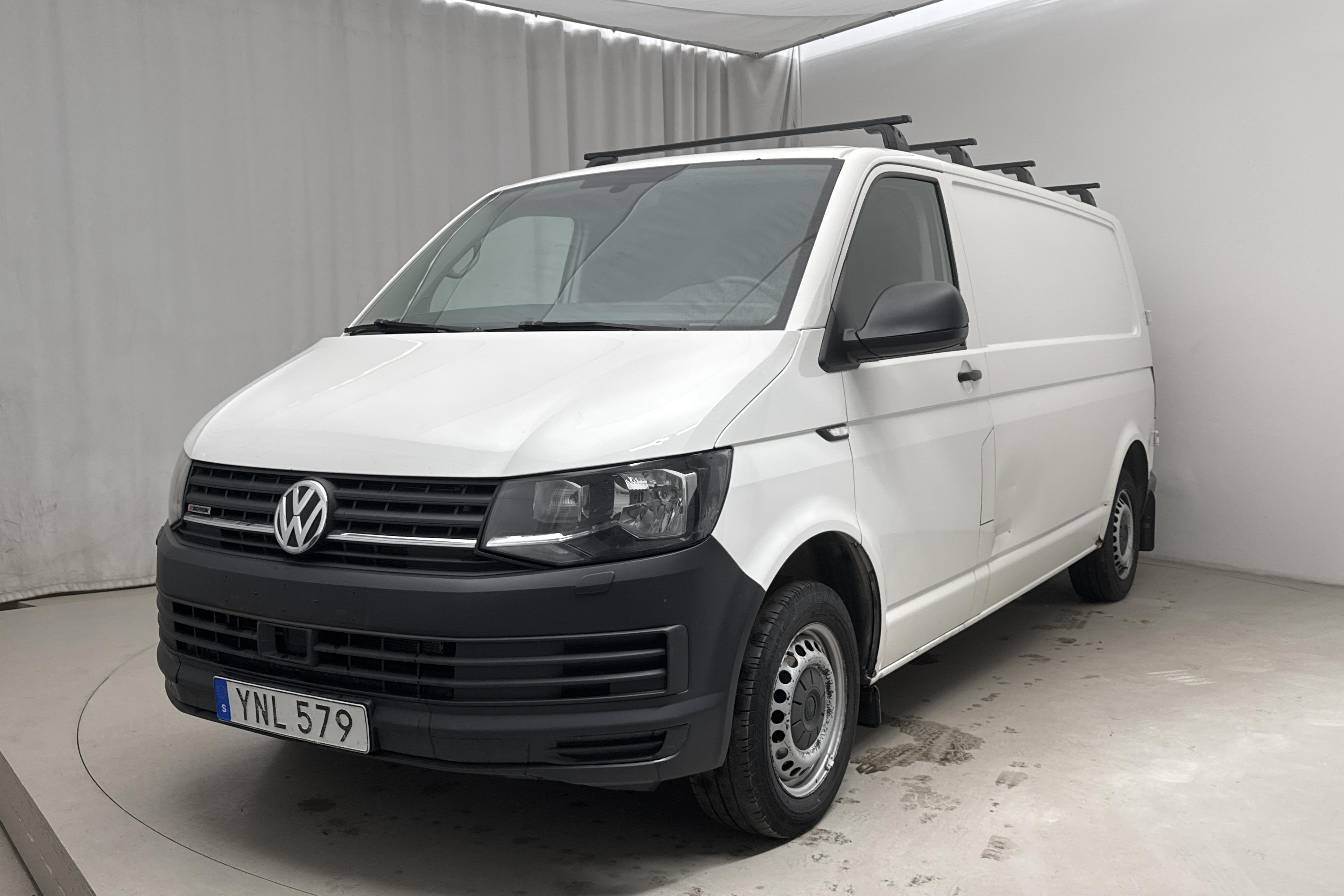 VW Transporter T6 2.0 TDI BMT Skåp 4MOTION (150hk) - 264 800 km - Automaatne - valge - 2018