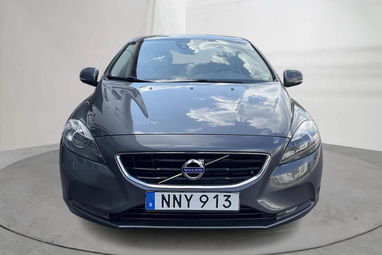 Volvo V40 D2 (115hk) - 195 680 km - Manual - gray - 2014