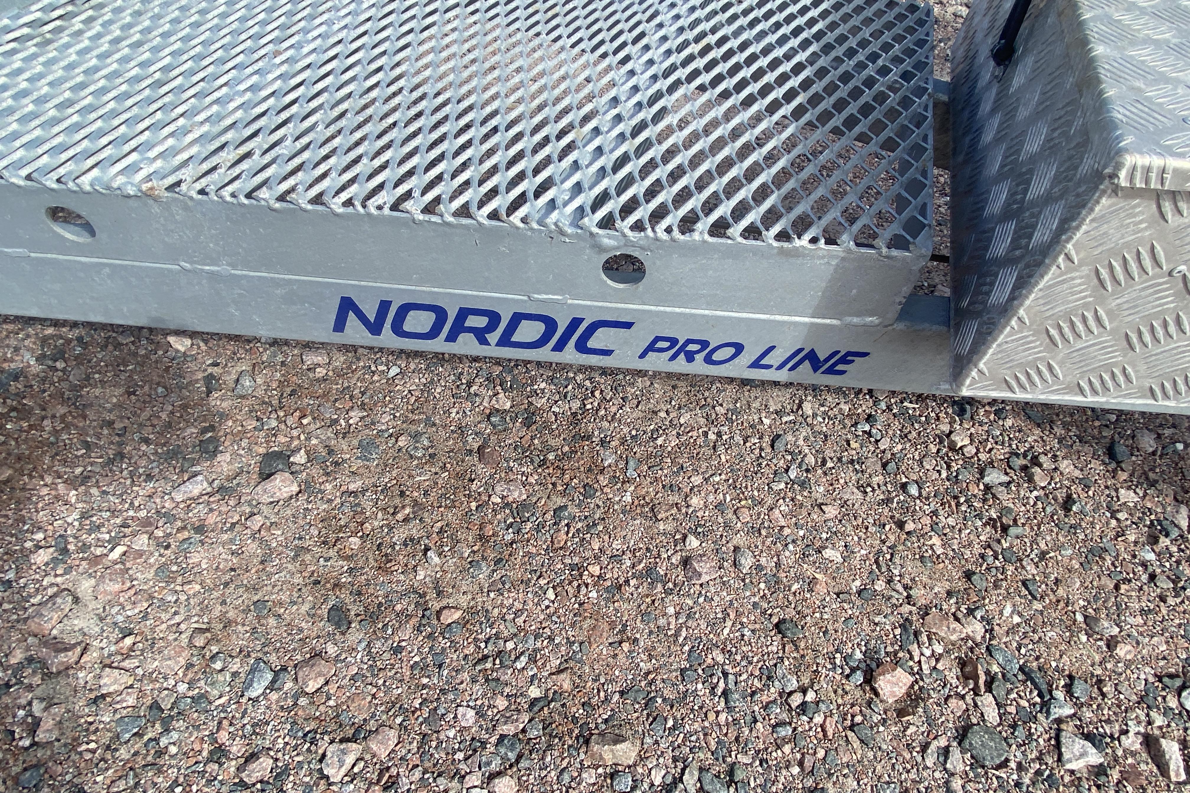 NORDIC CAR TRAILER 3500 TD - 0 km - Light Grey - 2023