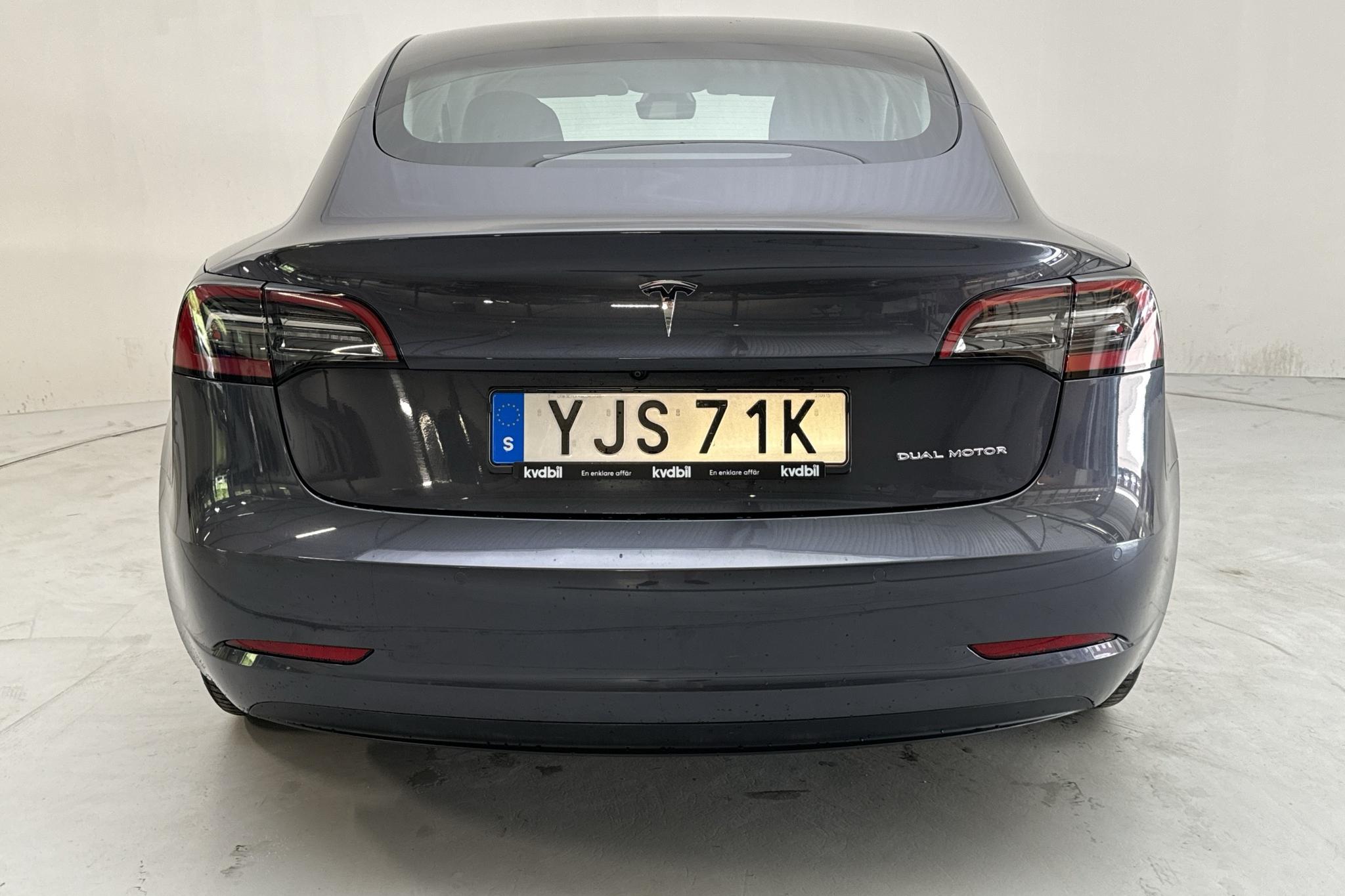 Tesla Model 3 Long Range Dual Motor AWD - 172 370 km - Automatic - gray - 2021