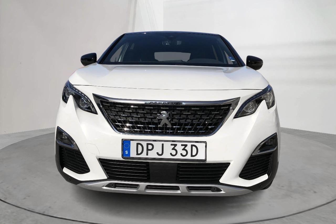 Peugeot 3008 1.6 Plug-in Hybrid 4 (300hk) - 4 745 mil - Automat - vit - 2020