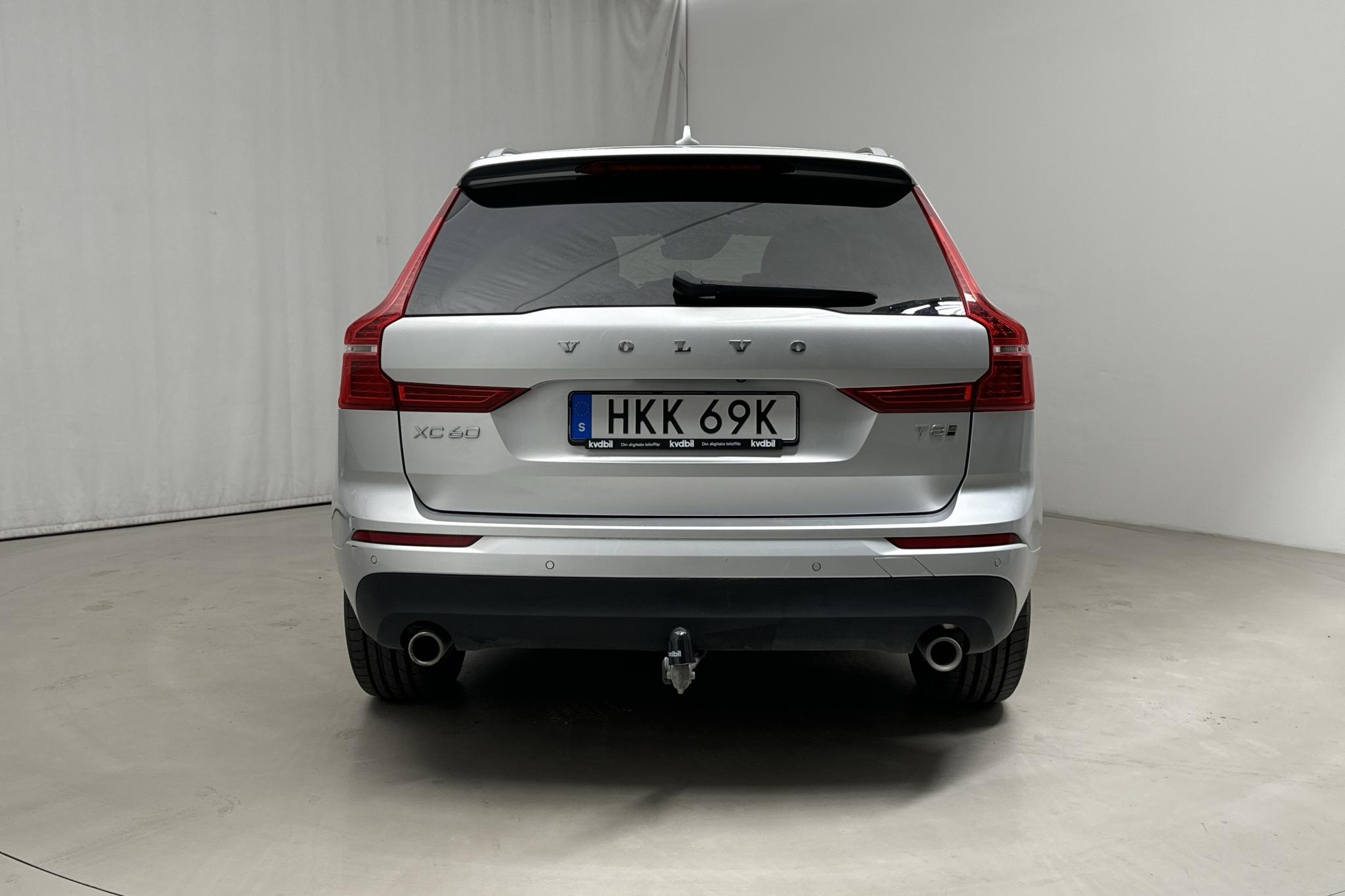 Volvo XC60 T8 AWD Recharge (390hk) - 90 380 km - Automaatne - hõbe - 2020