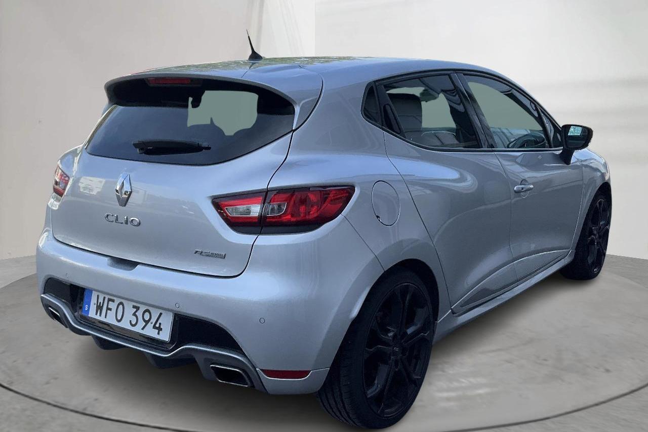 Renault Clio IV R.S. 200 (200hk) - 155 370 km - Automaattinen - hopea - 2014