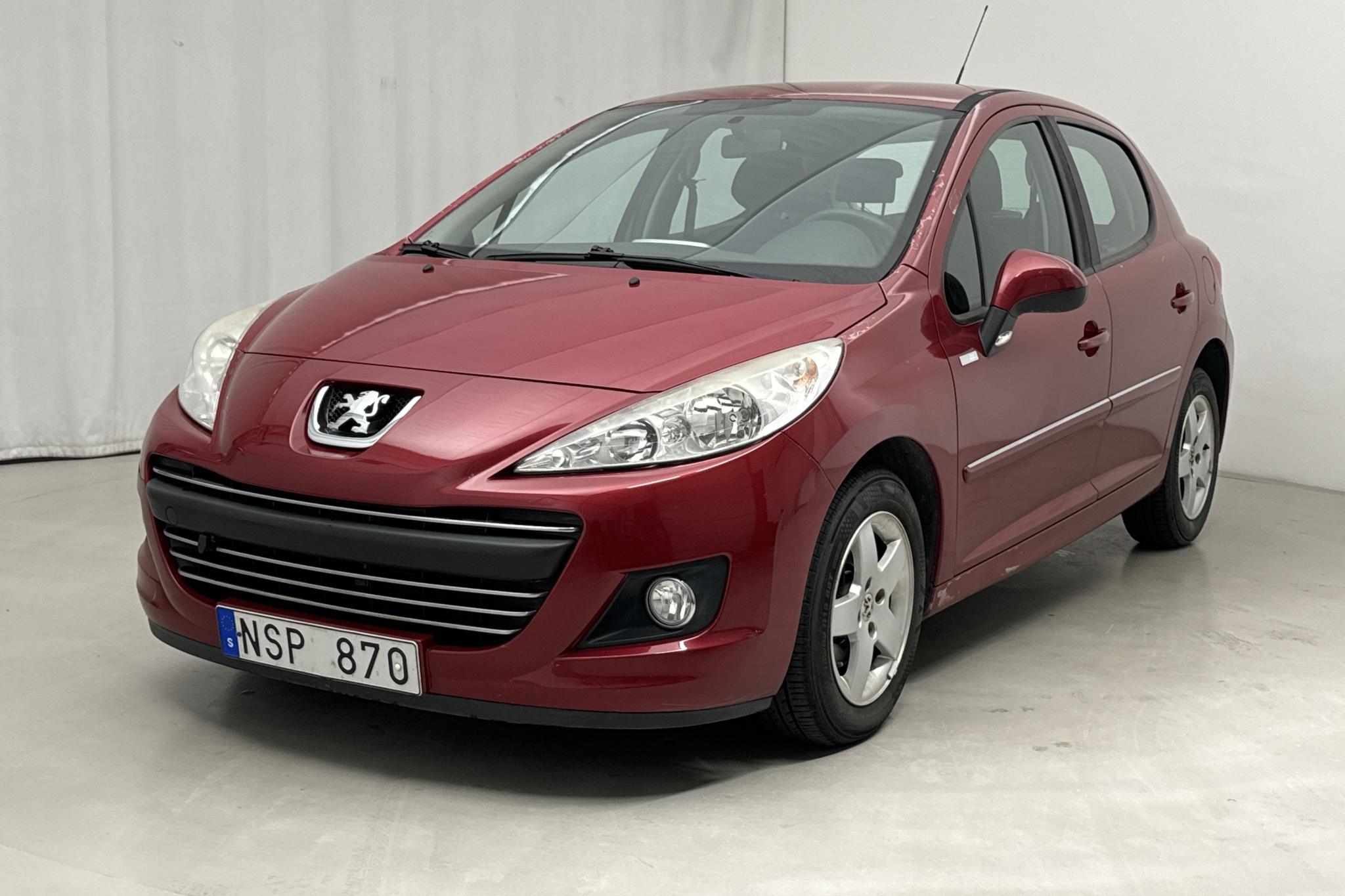 Peugeot 207 1.4 VTi 5dr (95hk) - 100 870 km - Manualna - Dark Red - 2010