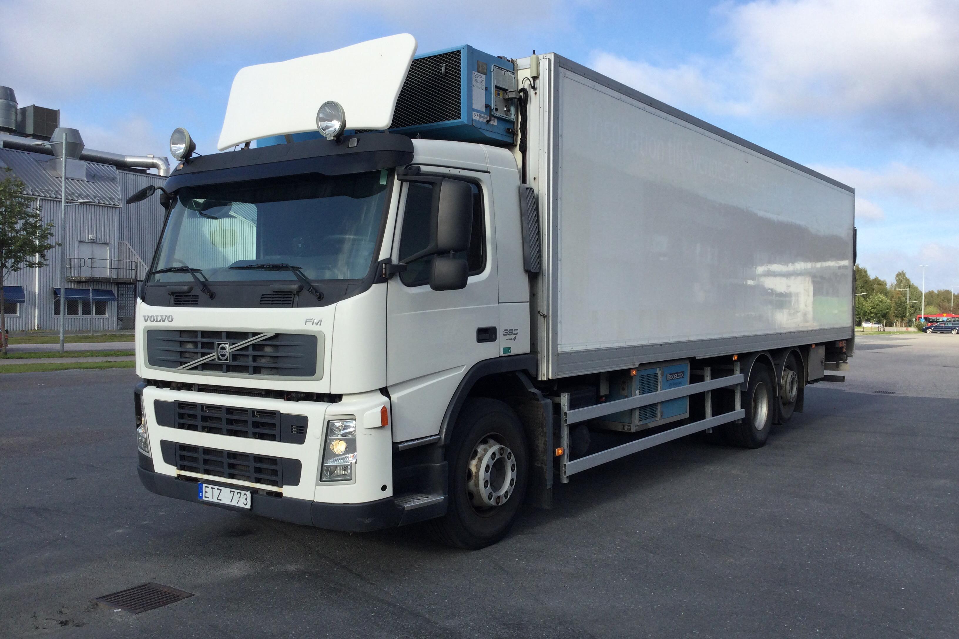 Volvo FM380 - 669 208 km - Automaatne - valge - 2008