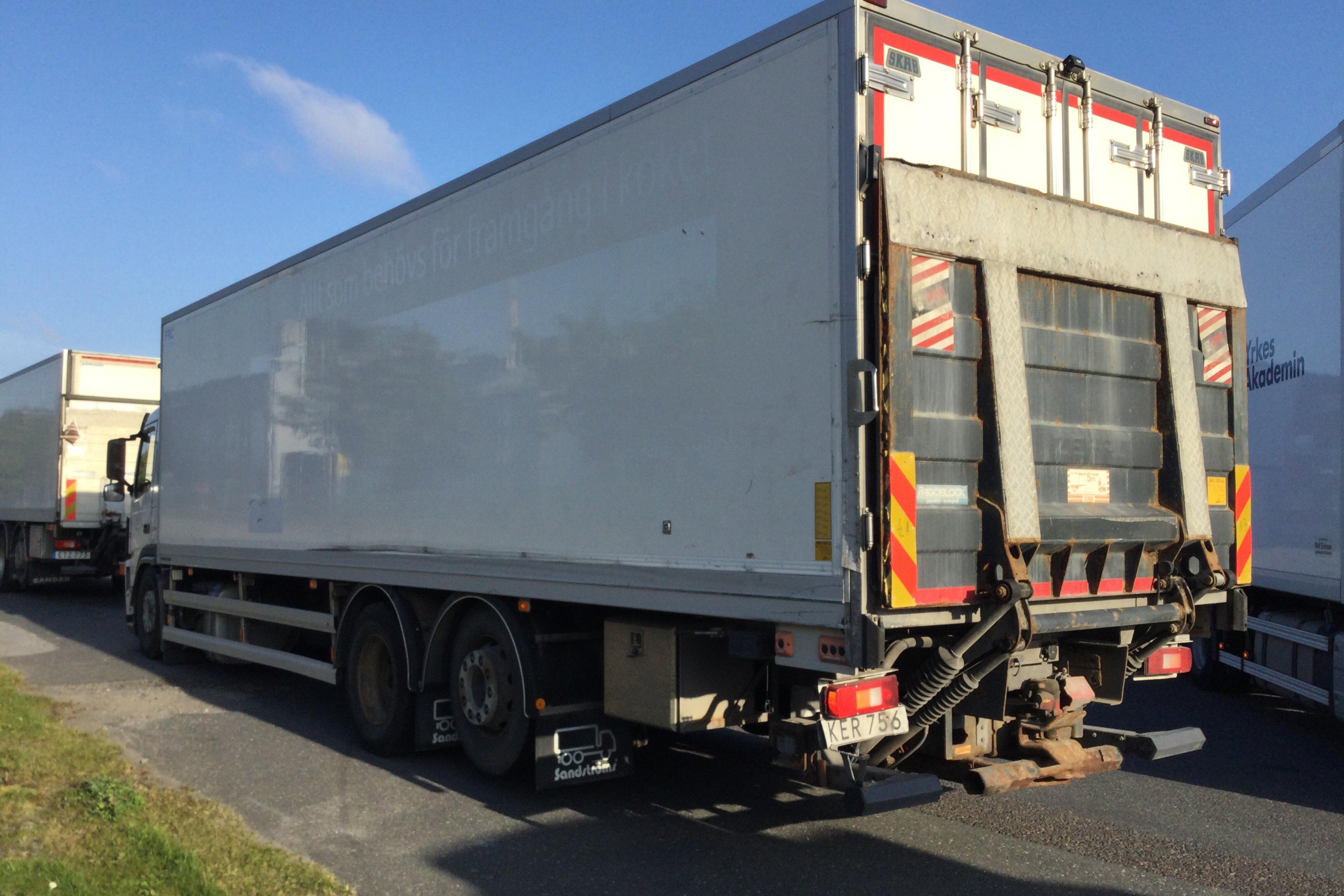 Volvo FM - 643 764 km - Automatyczna - 2010