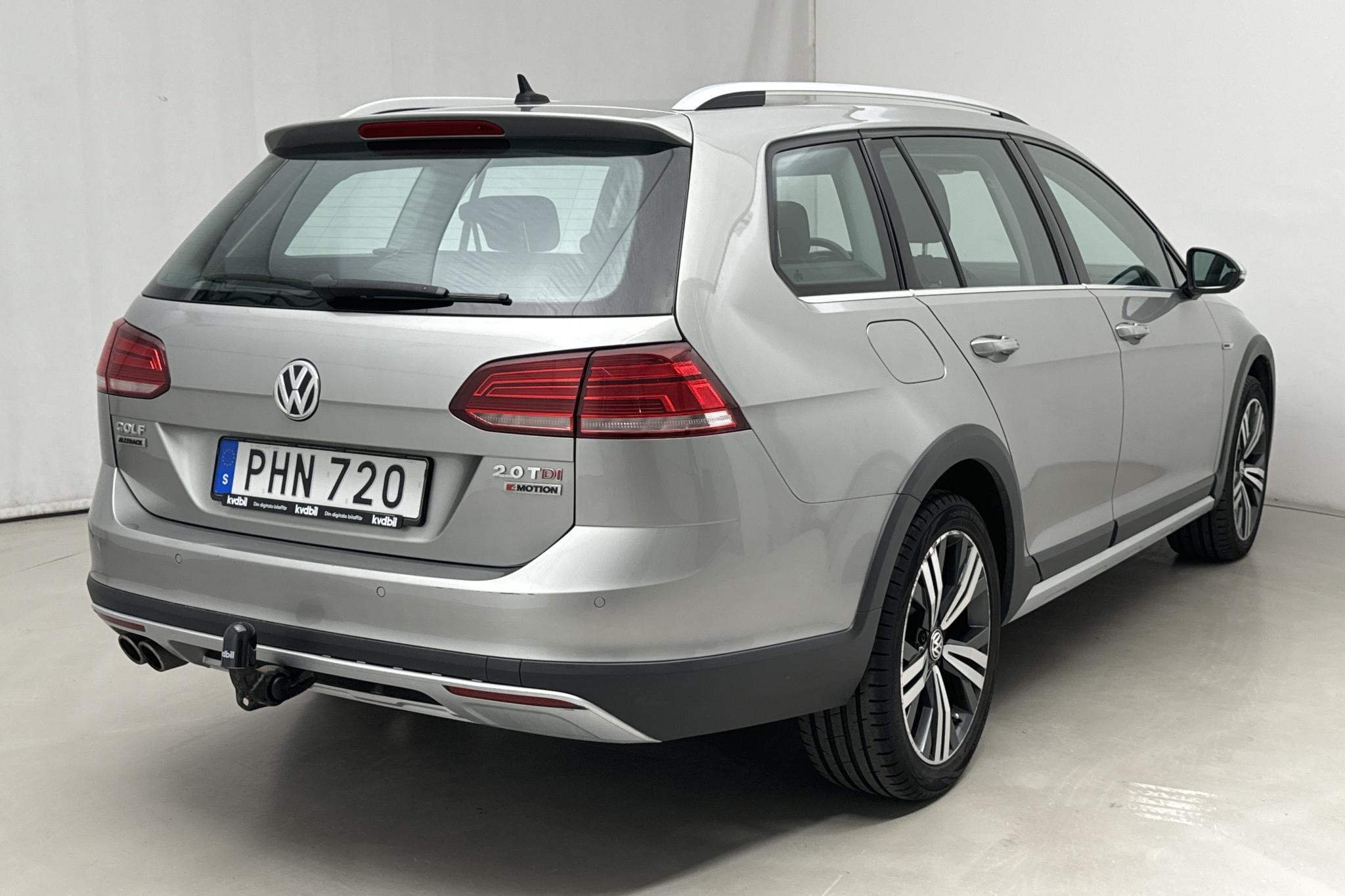 VW Golf Alltrack 2.0 TDI 4Motion (184hk) - 80 670 km - Automaatne - hõbe - 2017