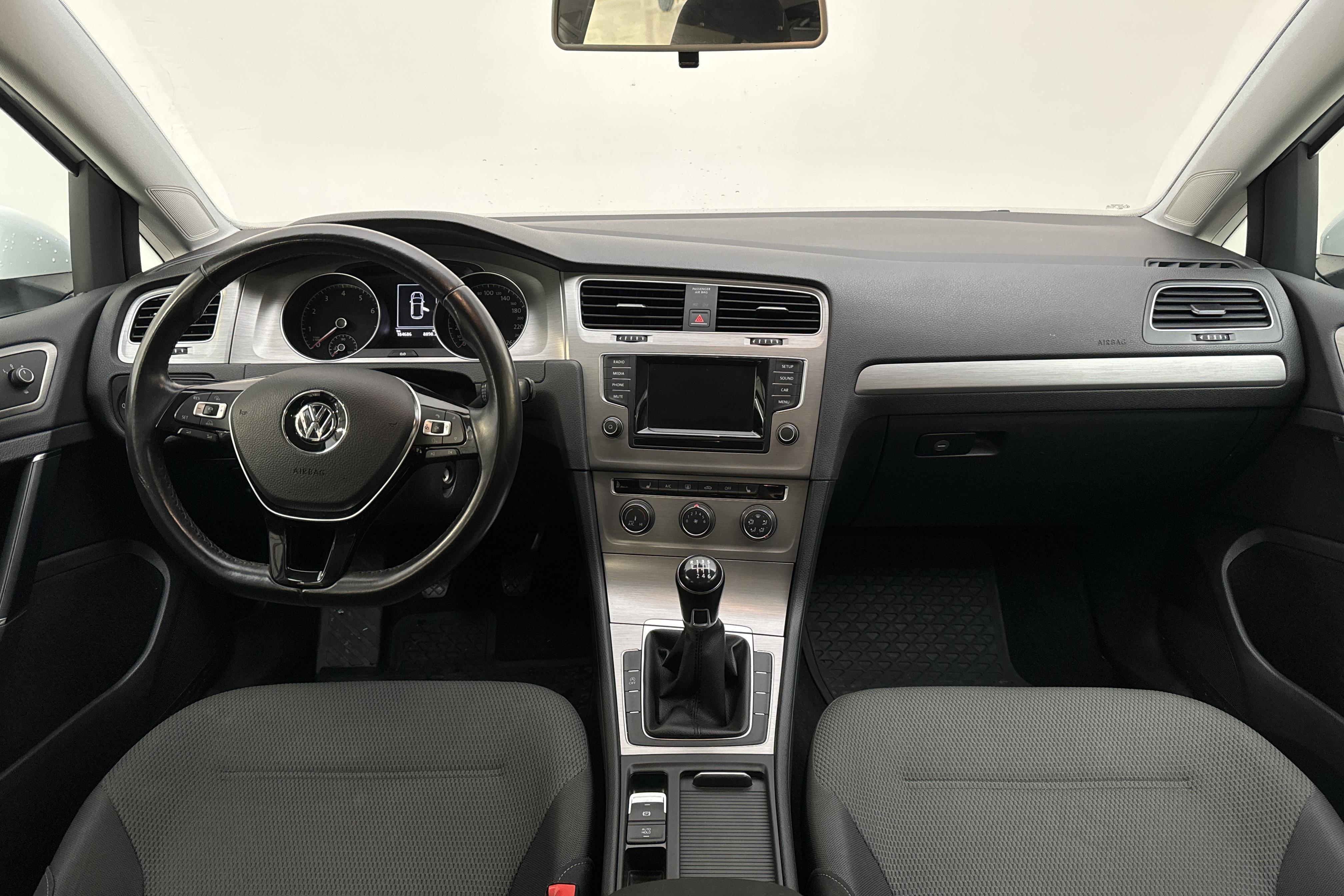 VW Golf VII 1.2 TSI 5dr (105hk) - 184 680 km - Manuaalinen - valkoinen - 2015