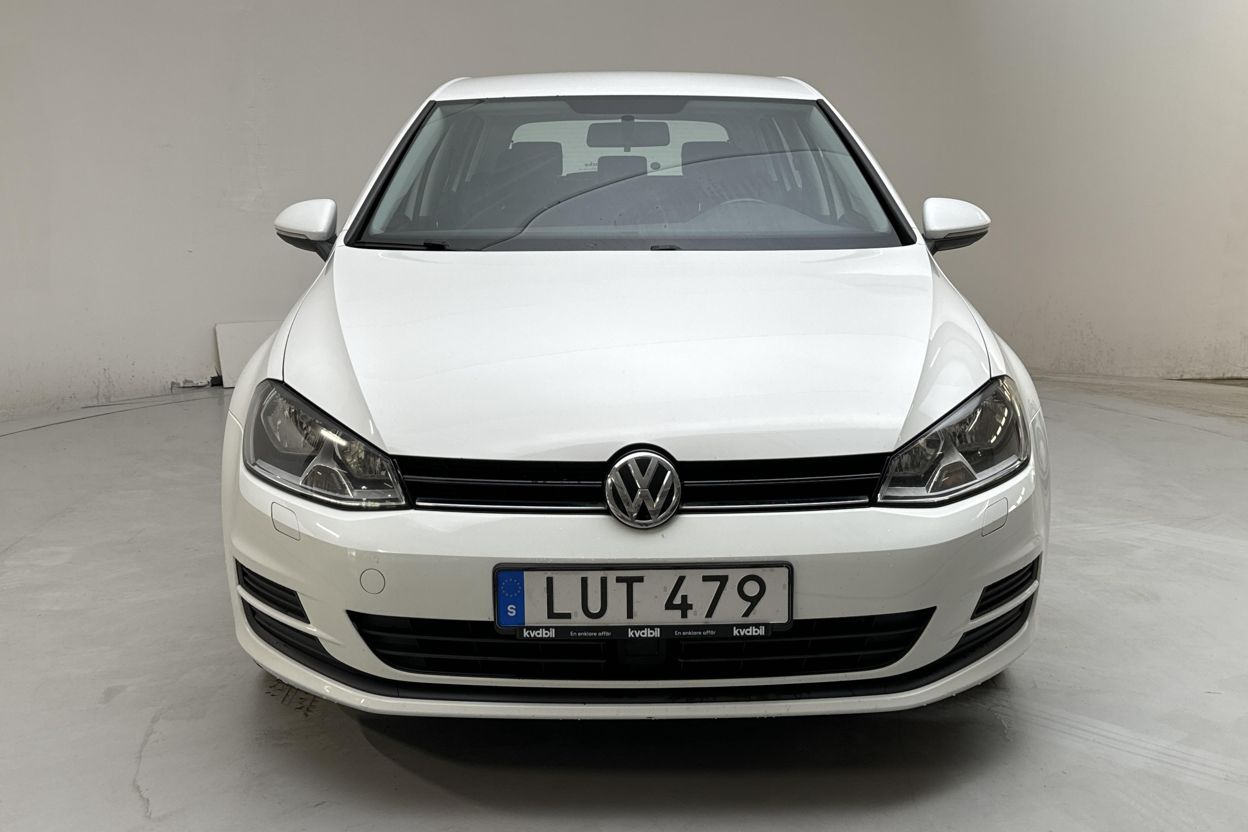 VW Golf VII 1.2 TSI 5dr (105hk) - 184 680 km - Manual - white - 2015