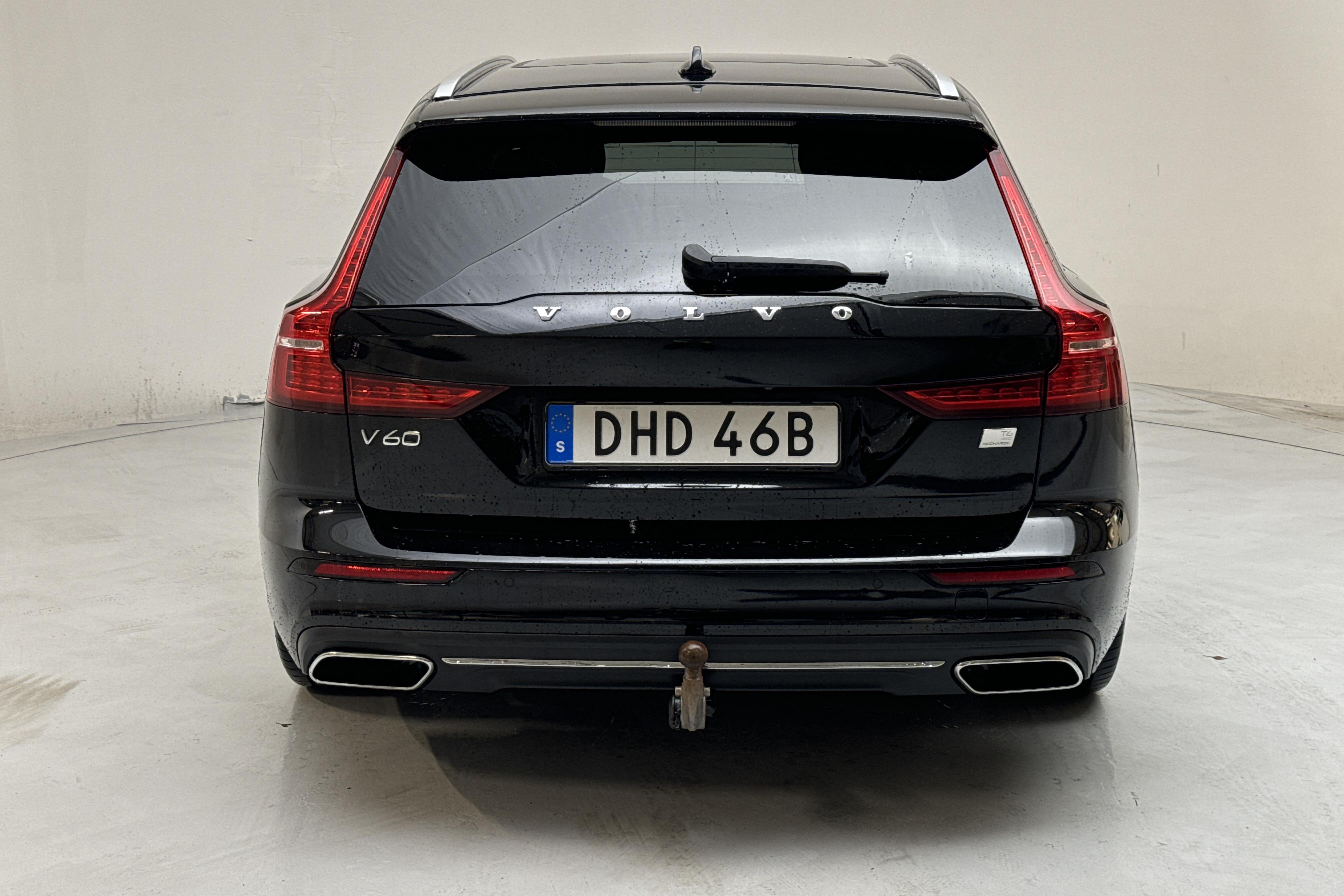 Volvo V60 T6 AWD Twin Engine (340hk) - 64 490 km - Automatic - black - 2021