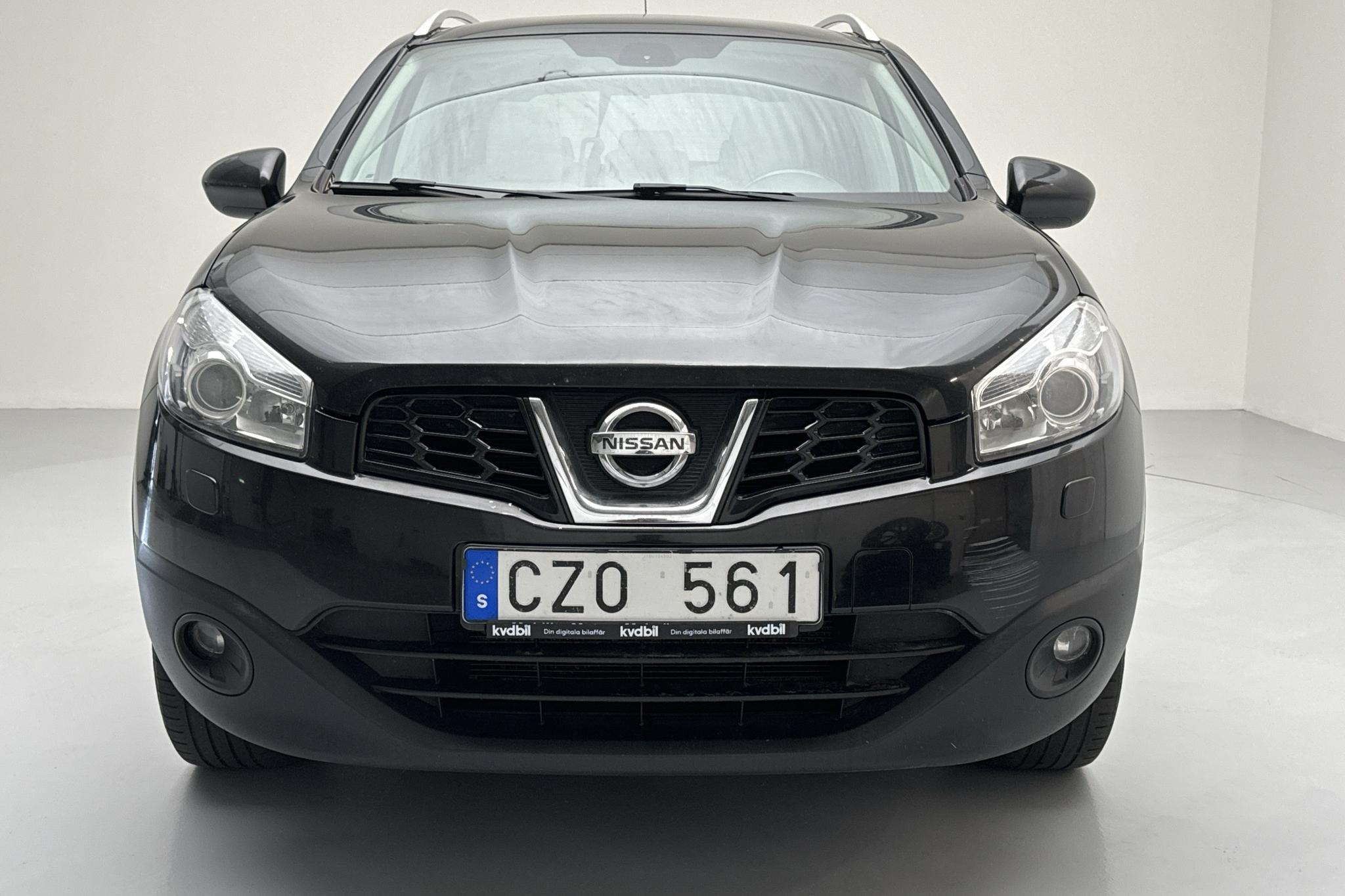 Nissan Qashqai+2 2.0 (140hk) - 176 950 km - Manuaalinen - musta - 2011