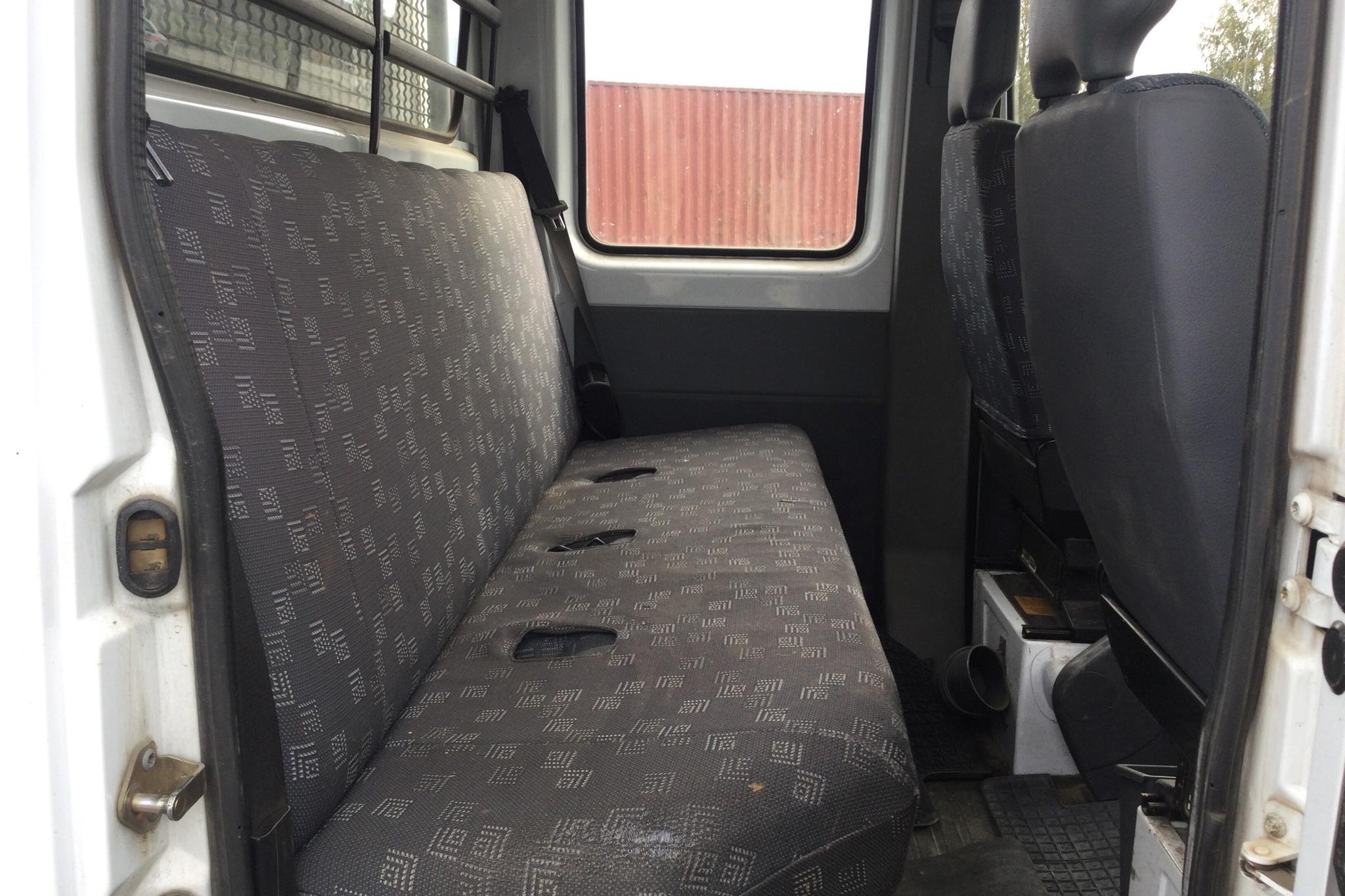 Mercedes Sprinter 211 CDI Pickup/Chassi (109hk) - 188 240 km - Manuaalinen - valkoinen - 2005