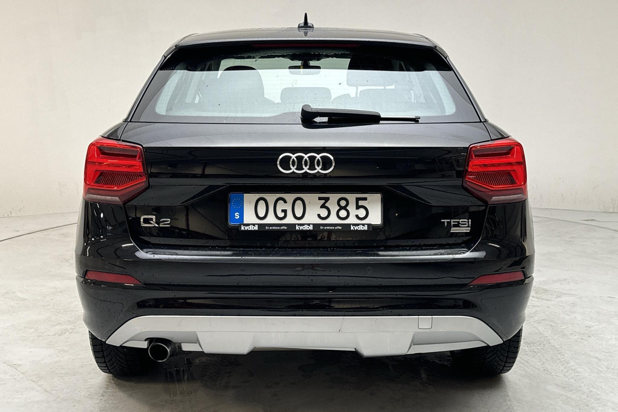 Audi Q2 1.0 TFSI (116hk) - 3 715 mil - Automat - svart - 2018