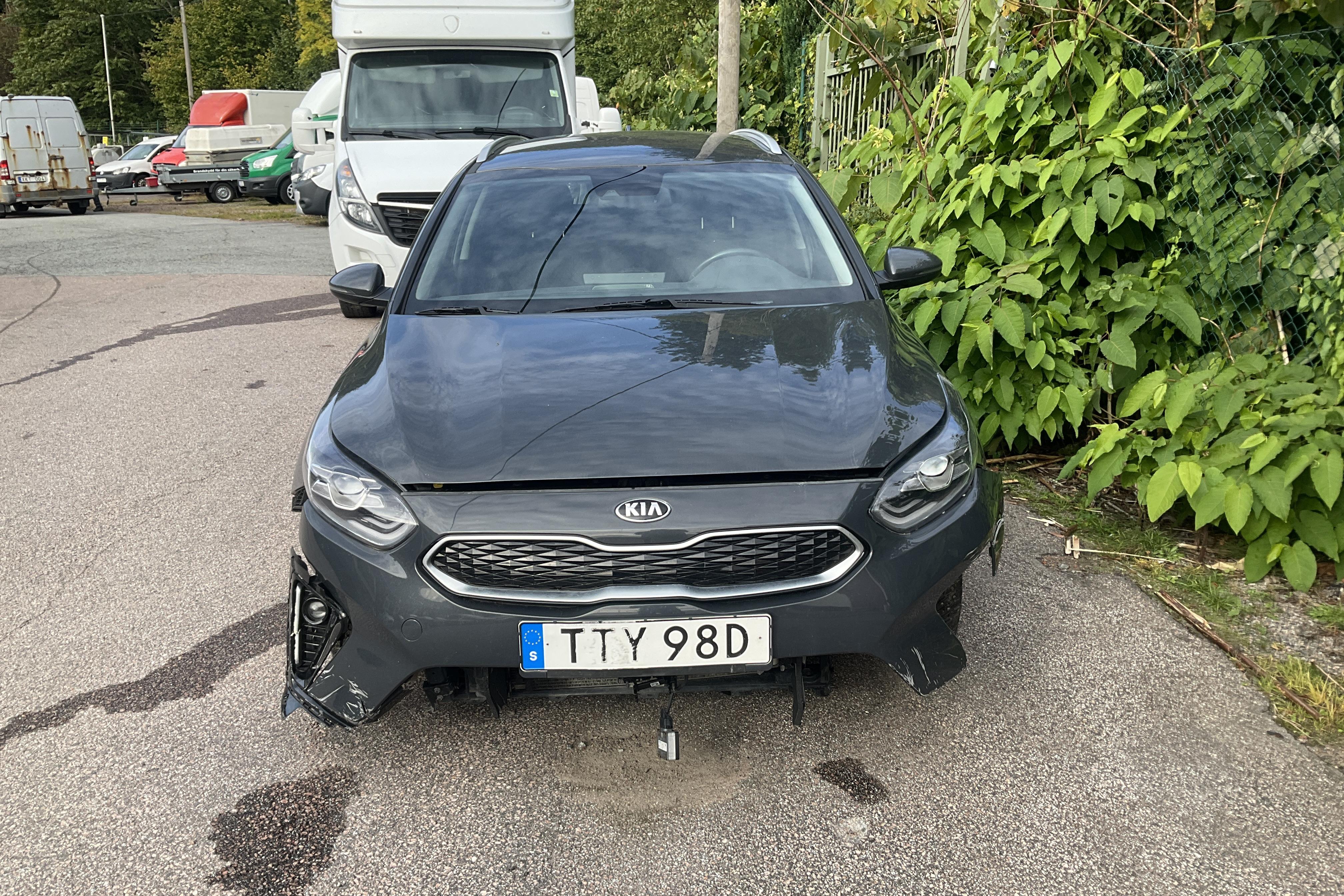 KIA Ceed 1.6 Plug-in Hybrid SW (141hk) - 99 230 km - Automatic - gray - 2021