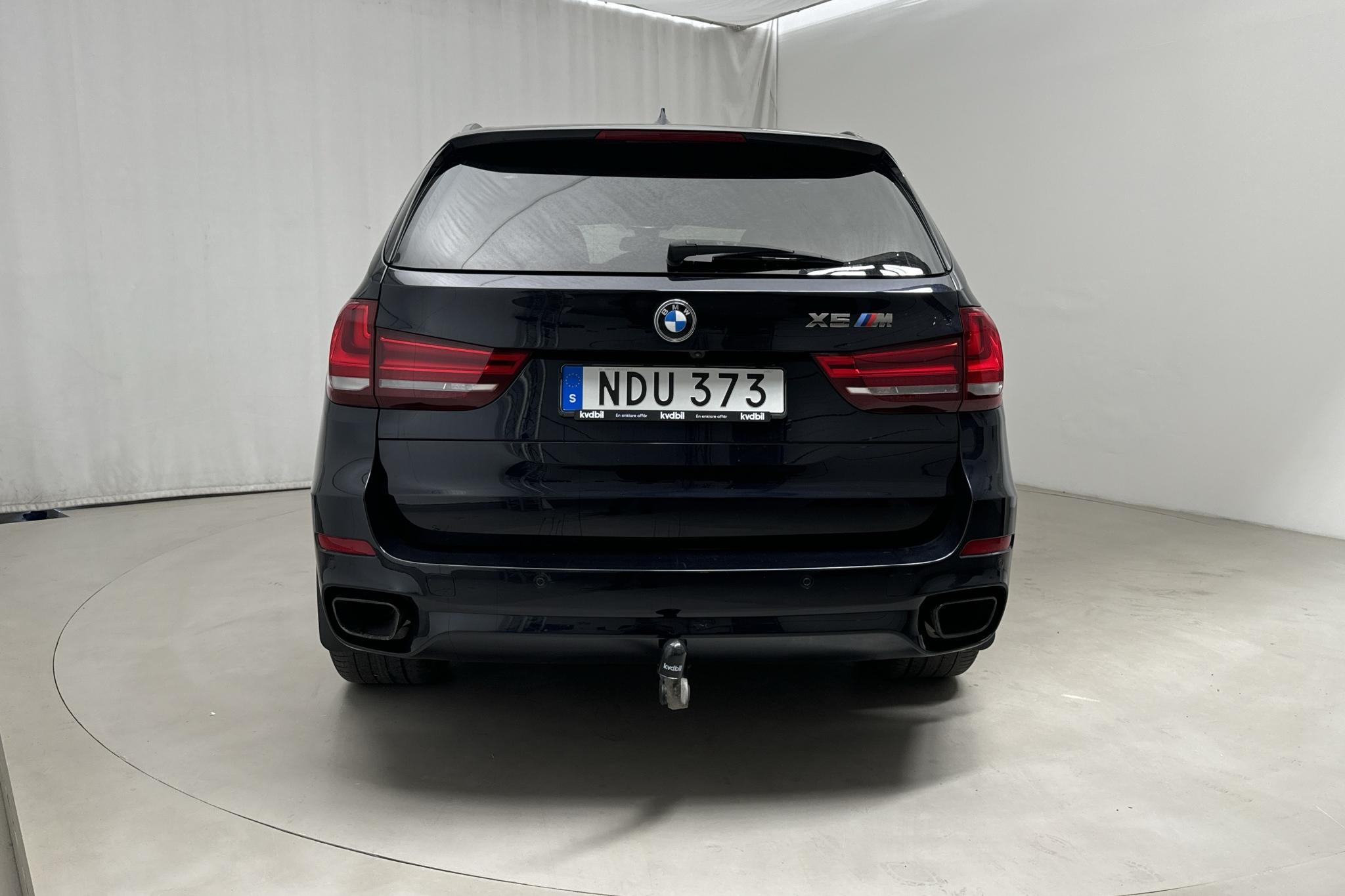 BMW X5 M50d, F15 (381hk) - 175 350 km - Automaattinen - musta - 2016