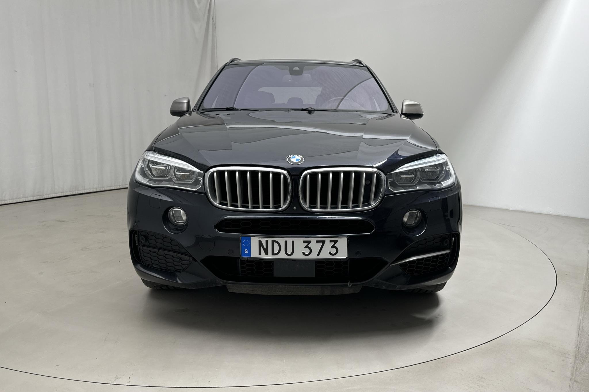 BMW X5 M50d, F15 (381hk) - 175 350 km - Automatyczna - czarny - 2016