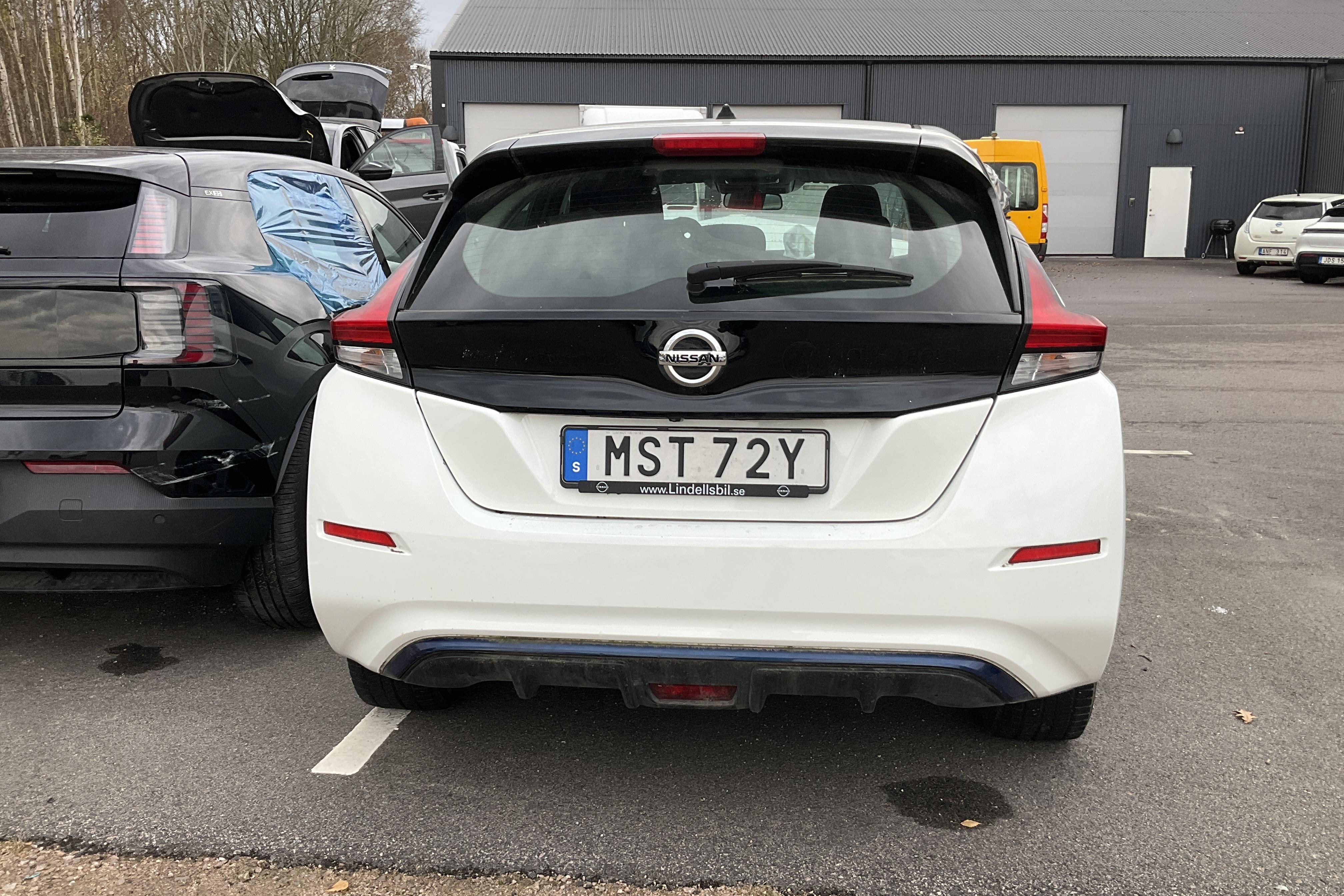 Nissan LEAF 5dr 59 kWh (214hk) - 0 mil - Automat - vit - 2022