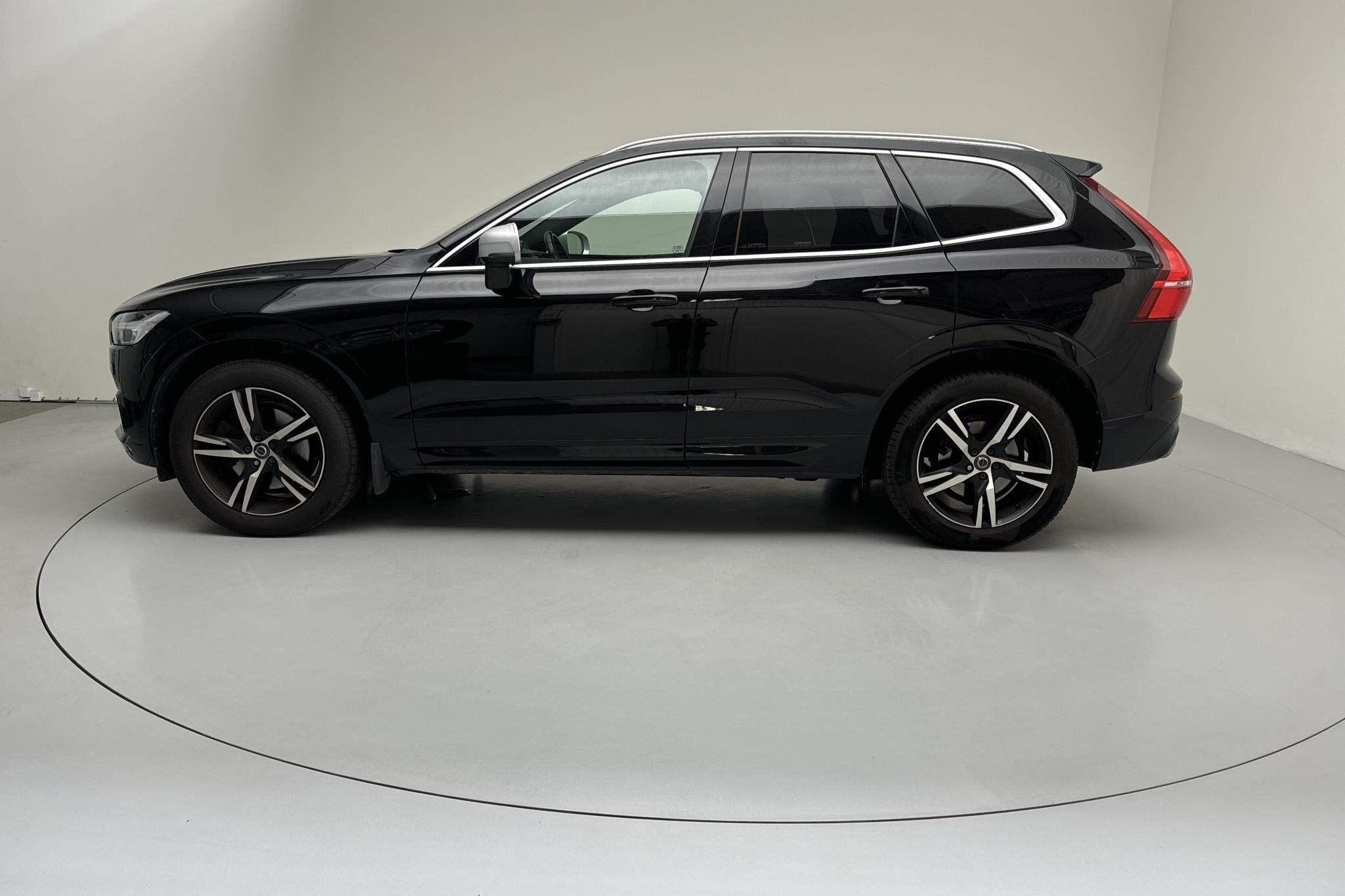 Volvo XC60 T5 AWD (250hk) - 144 810 km - Automatic - black - 2018