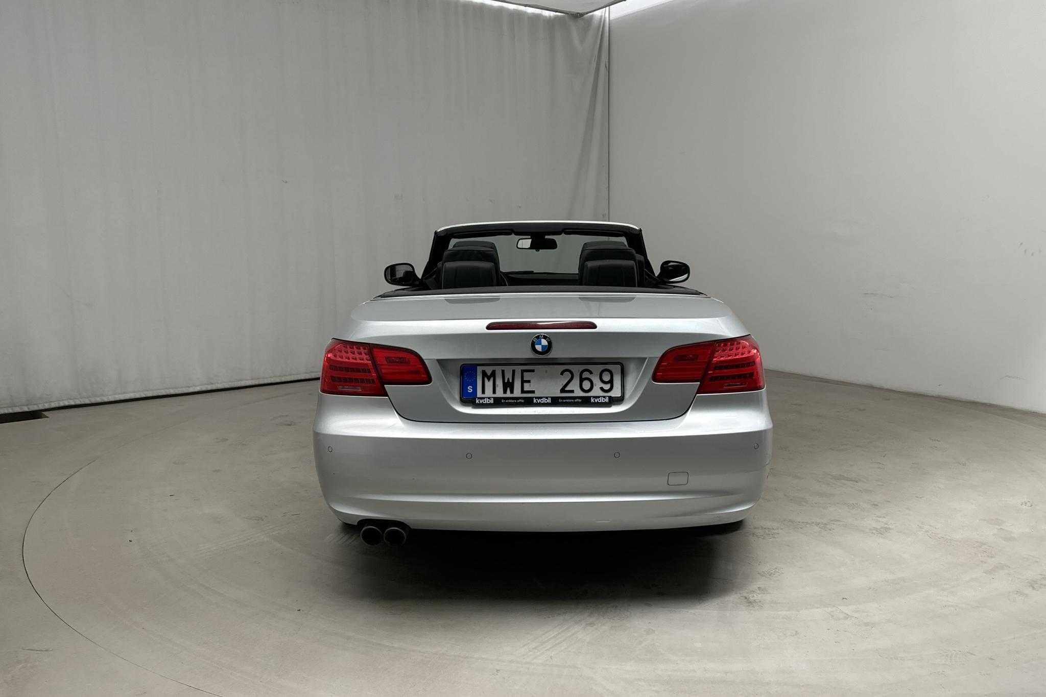 BMW 325i Cabriolet, E93 (218hk) - 88 740 km - Manuaalinen - Light Grey - 2012