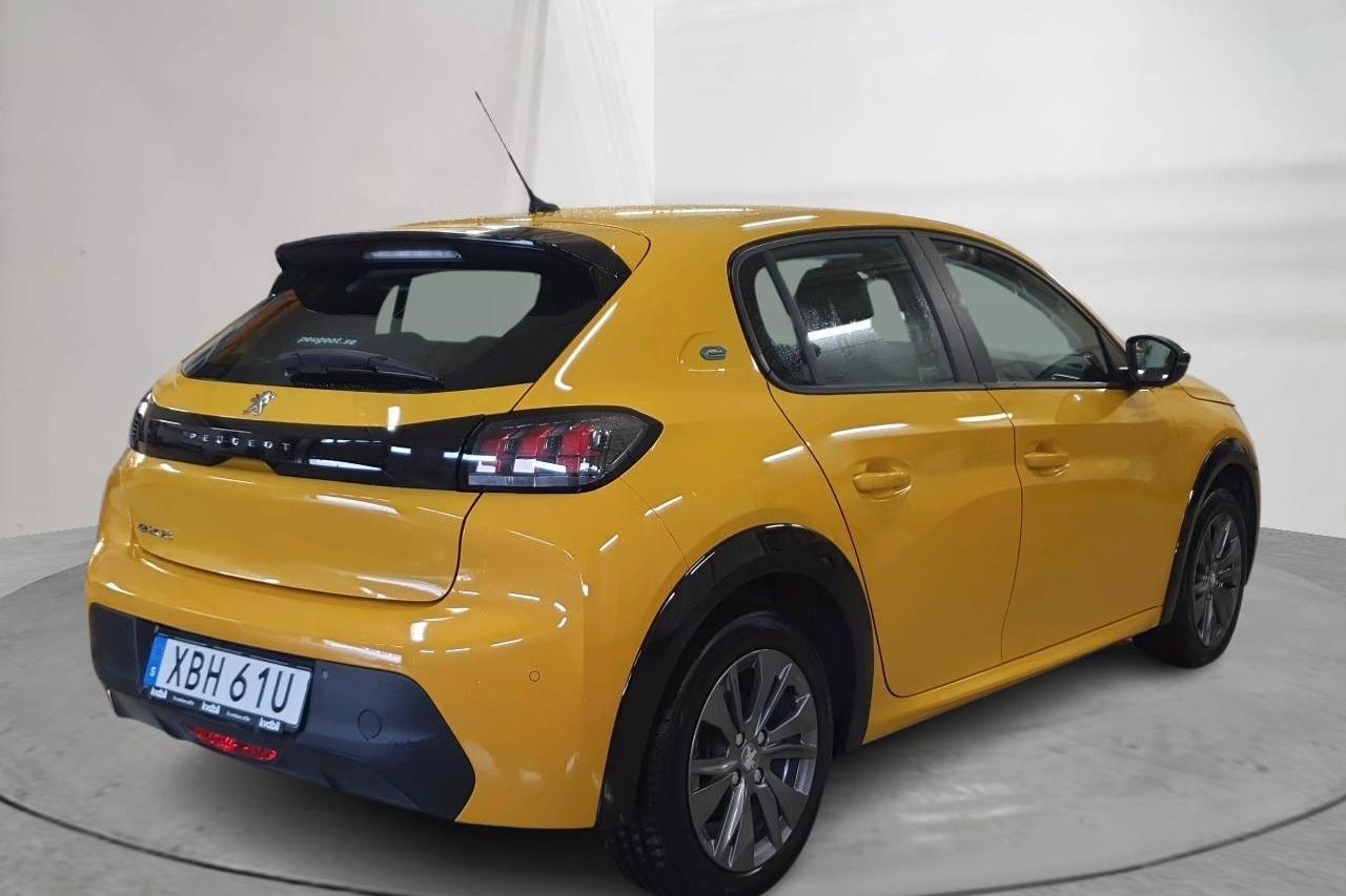 Peugeot e-208 50 kWh 5dr (136hk) - 27 890 km - Automatic - yellow - 2022