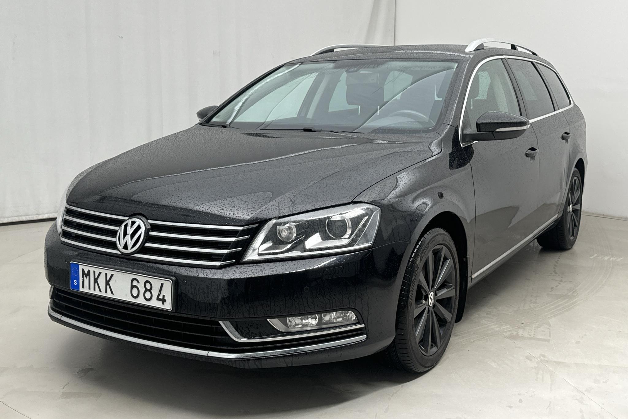 VW Passat 1.4 TSI EcoFuel Variant (150hk) - 16 048 mil - Automat - svart - 2014