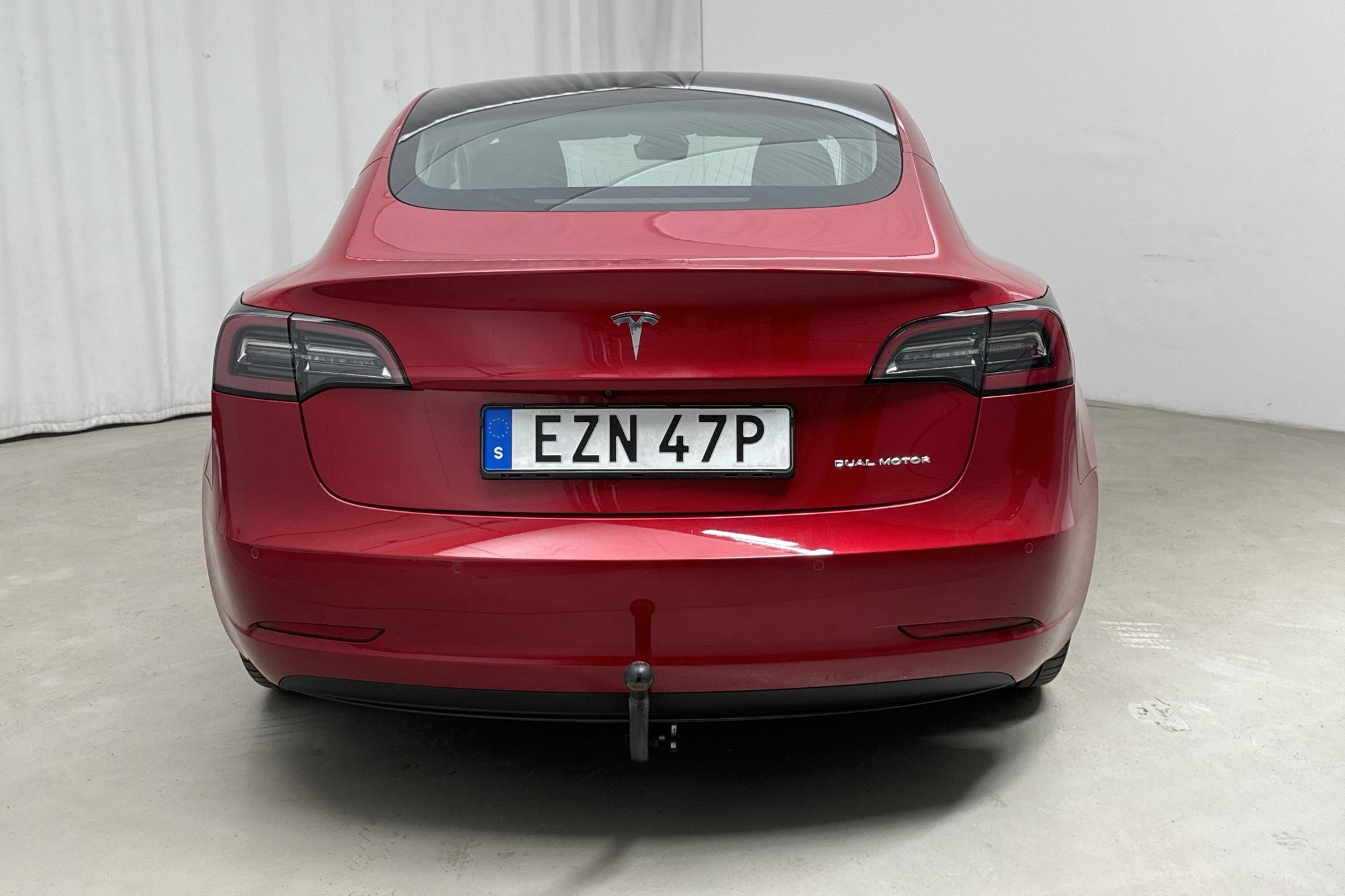 Tesla Model 3 Long Range Dual Motor AWD - 33 070 km - Automatyczna - czerwony - 2020