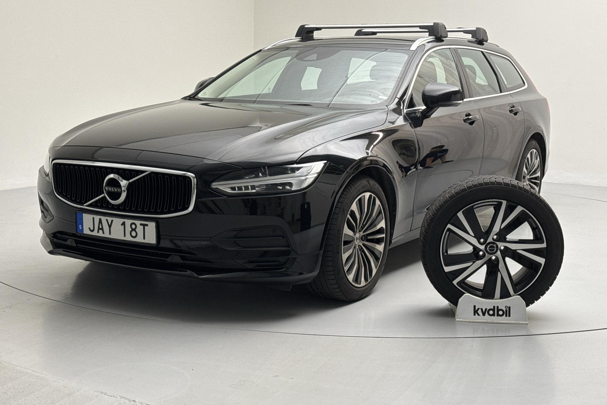 Volvo V90 D3 (150hk) - 140 610 km - Manual - black - 2020