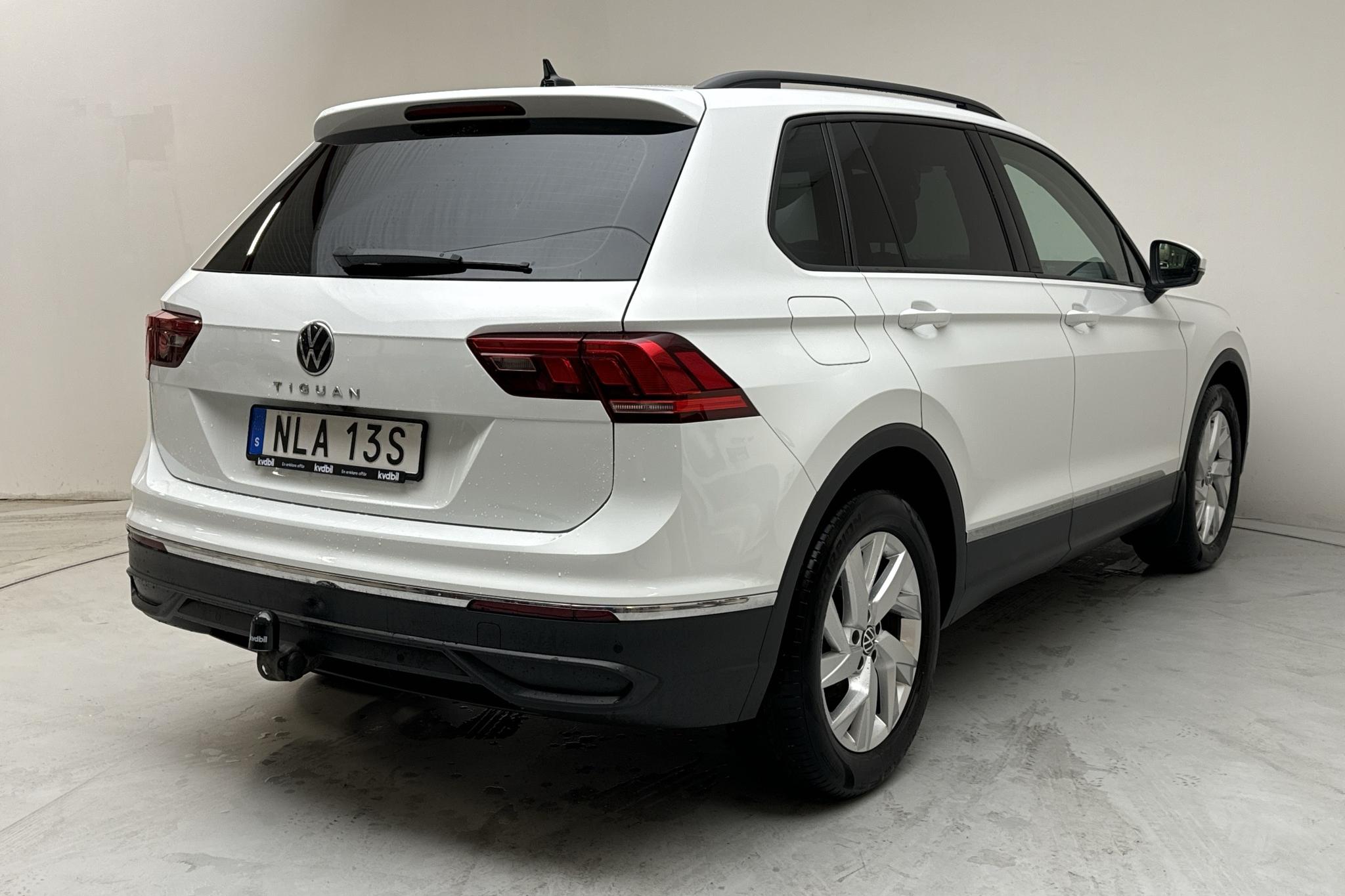 VW Tiguan 1.5 TSI (150hk) - 7 237 mil - Automat - vit - 2022