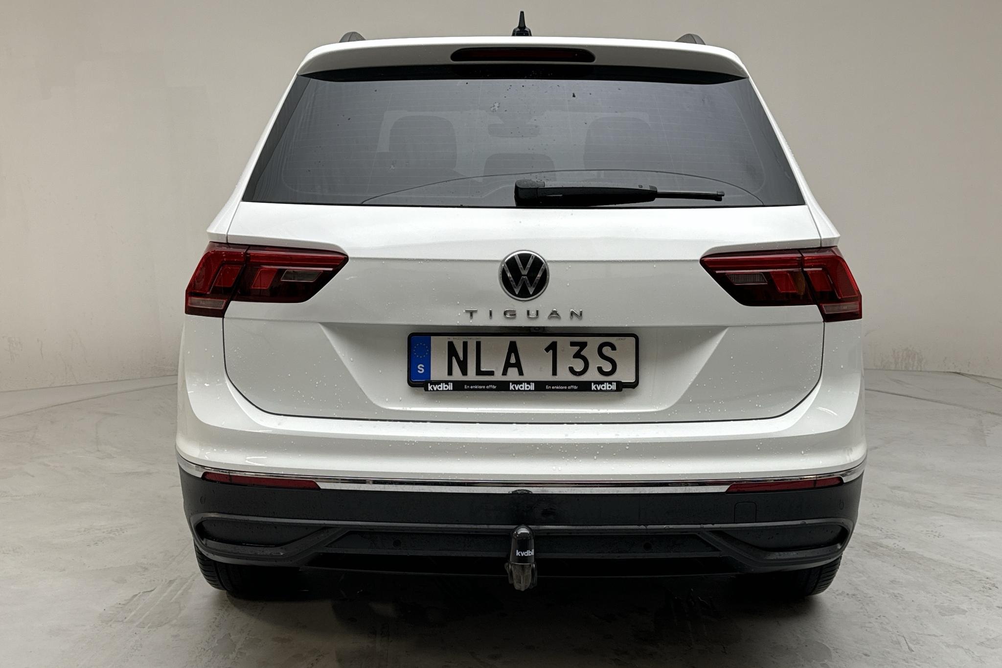 VW Tiguan 1.5 TSI (150hk) - 72 370 km - Automatyczna - biały - 2022