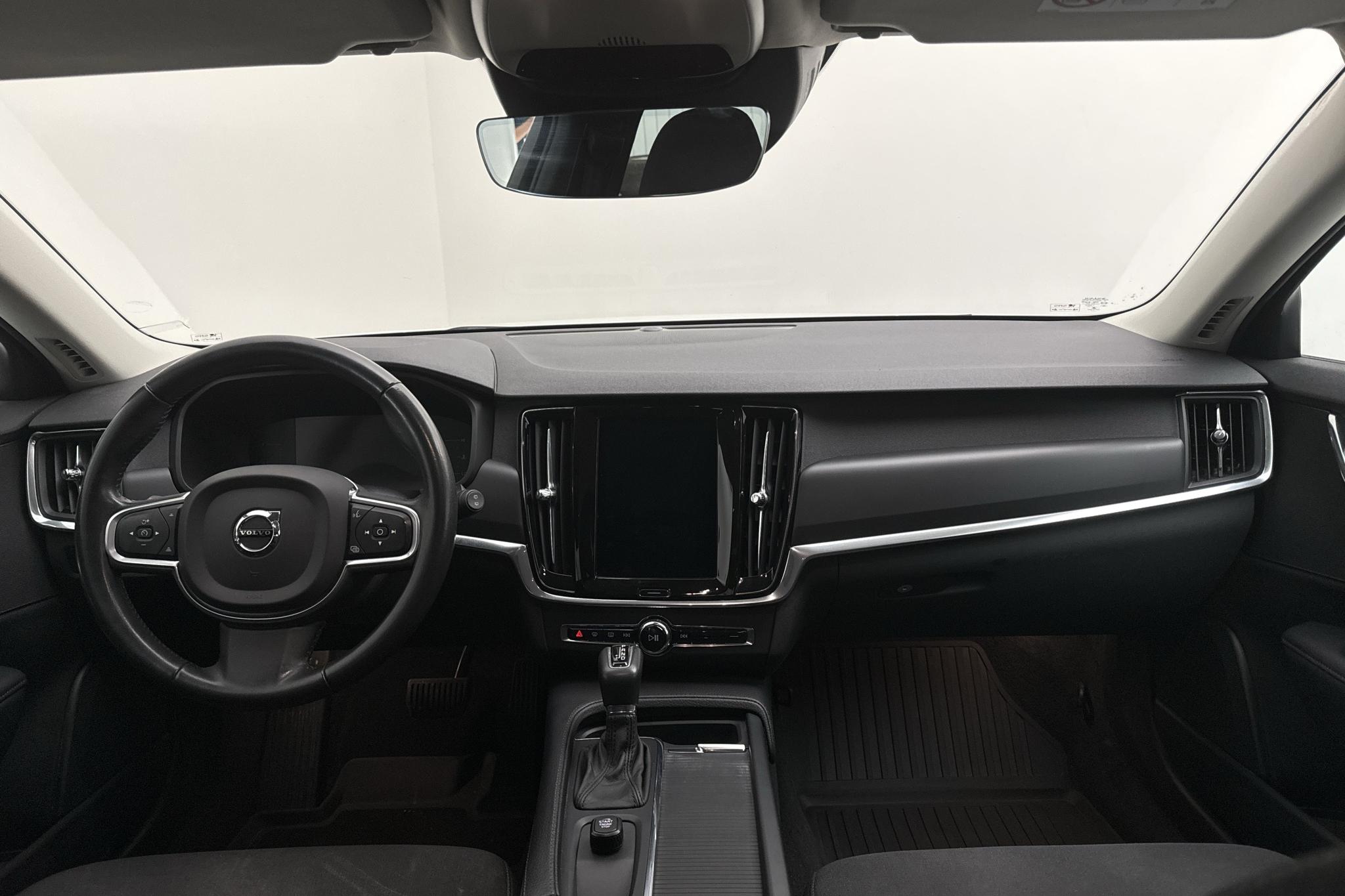 Volvo V90 D3 (150hk) - 83 060 km - Automaatne - valge - 2018