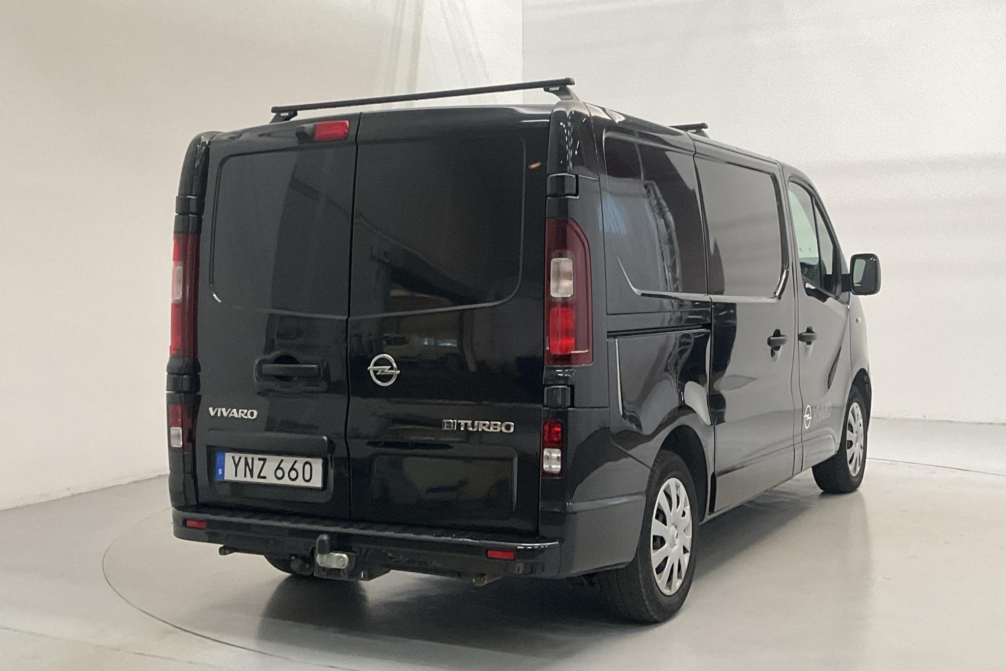 Opel Vivaro 1.6 BITURBO (125hk) - 93 960 km - Käsitsi - must - 2018