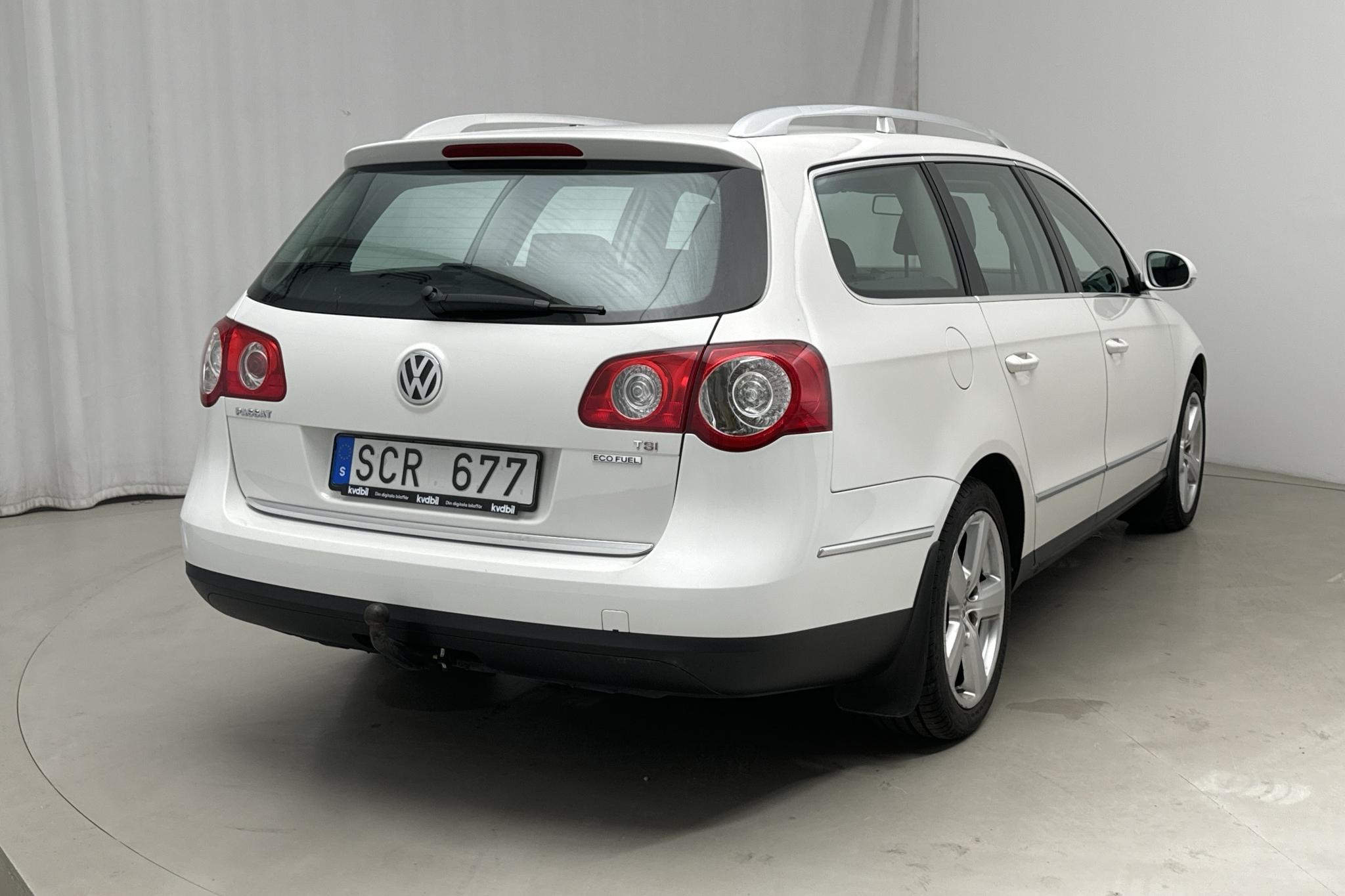 VW Passat 1.4 TSI EcoFuel Variant (150hk) - 162 180 km - Manual - white - 2010