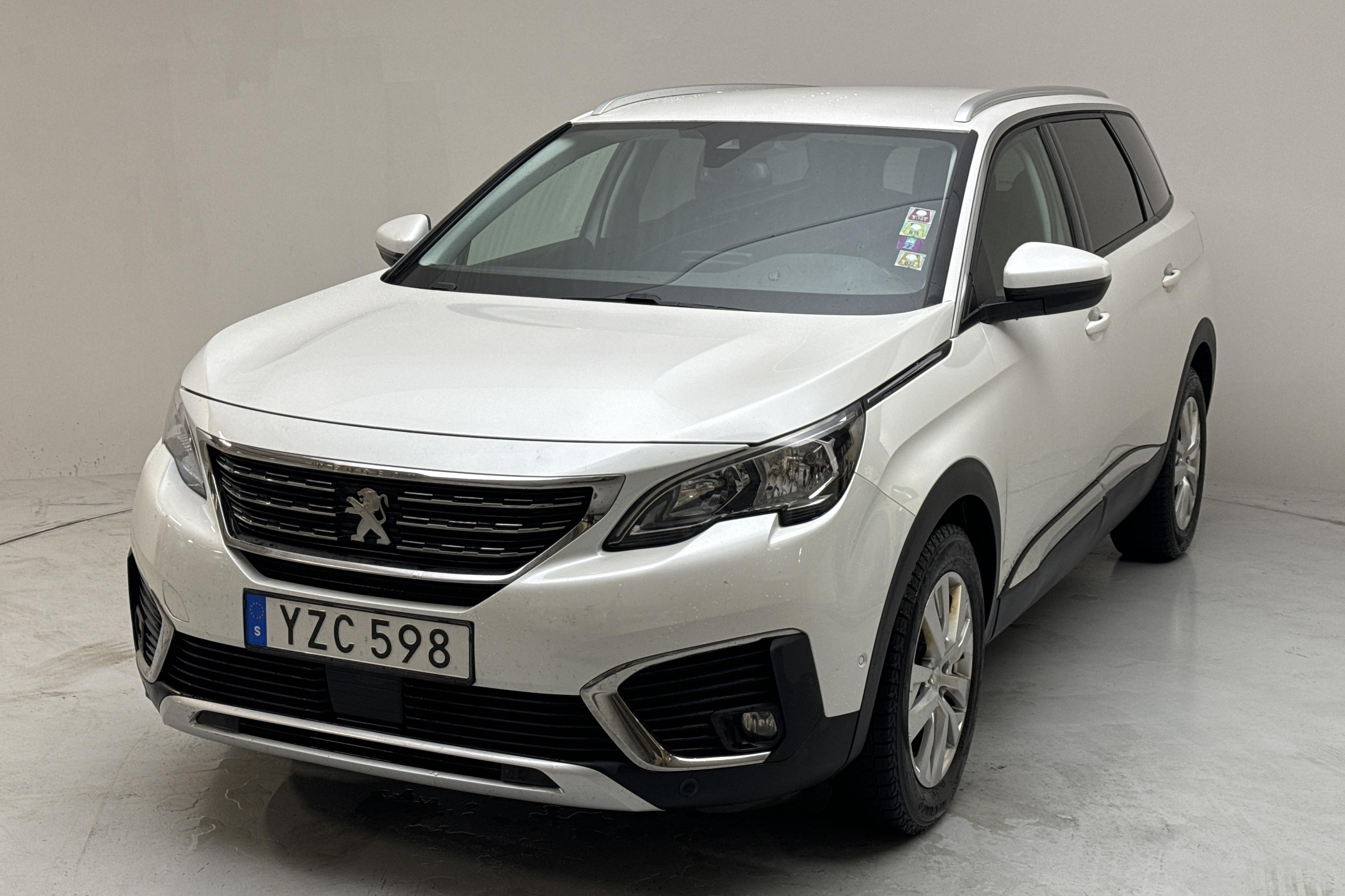 Peugeot 5008 1.2 PureTech (130hk) - 178 030 km - Automaattinen - 2018