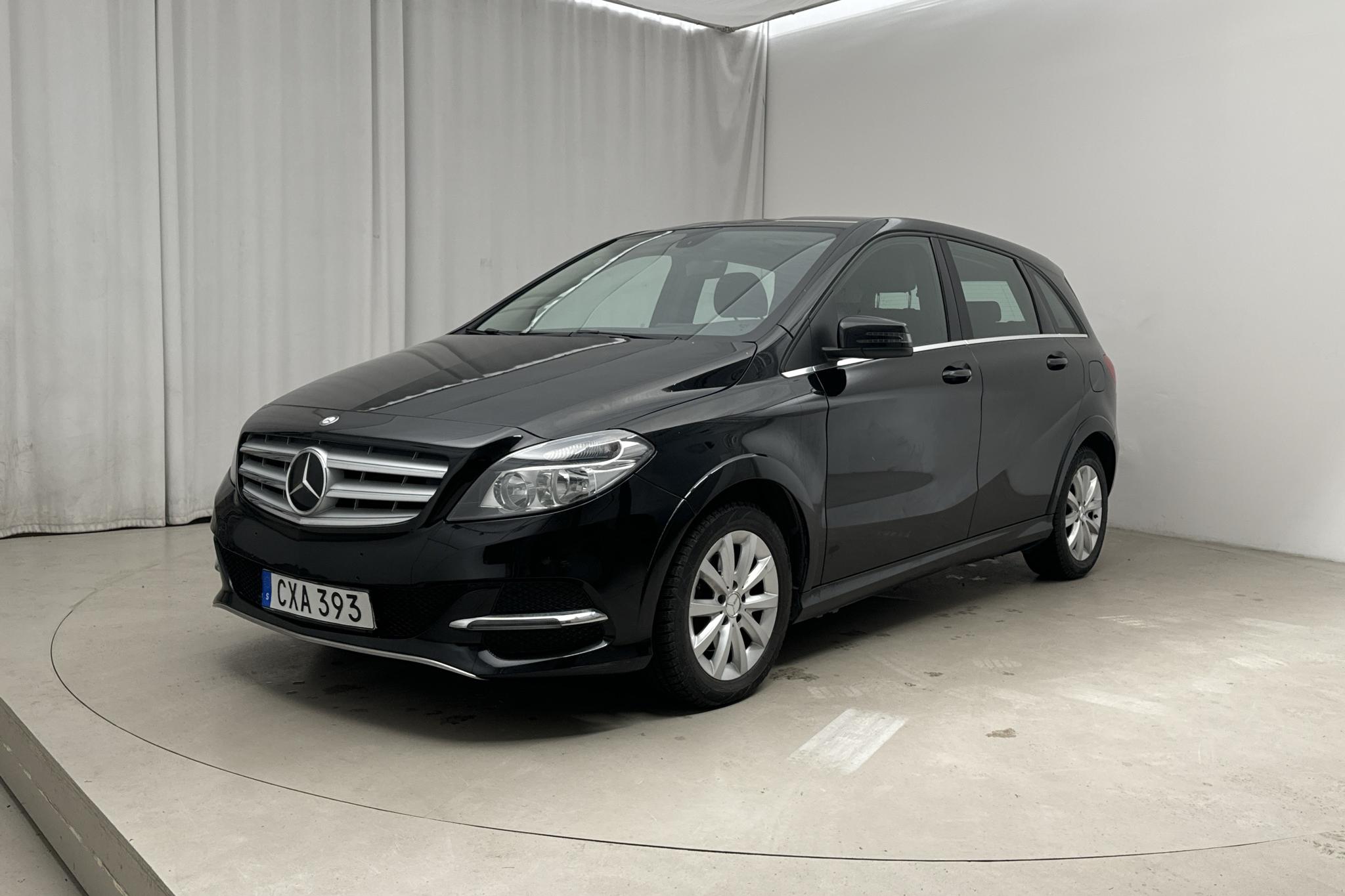 Mercedes B 200 c W242 (156hk) - 85 070 km - Automatic - black - 2014