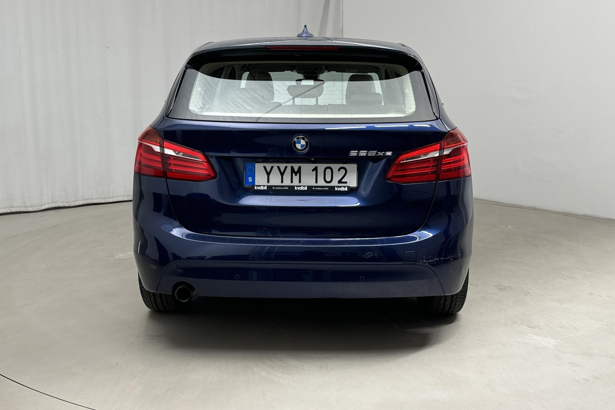 BMW 225xe Active Tourer, F45 (224hk) - 42 880 km - Automatyczna - niebieski - 2018