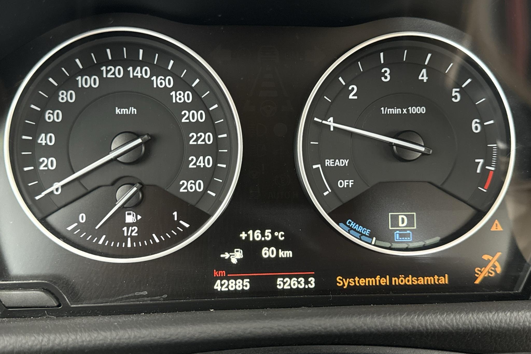 BMW 225xe Active Tourer, F45 (224hk) - 42 880 km - Automatyczna - niebieski - 2018