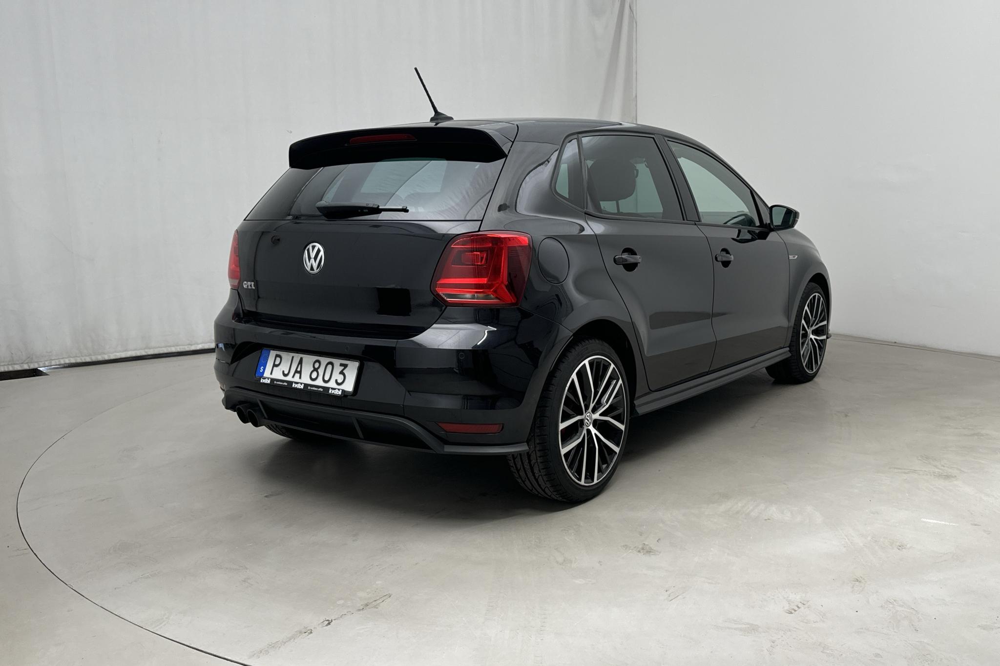 VW Polo 1.8 GTI 5dr (192hk) - 97 360 km - Automatyczna - czarny - 2017