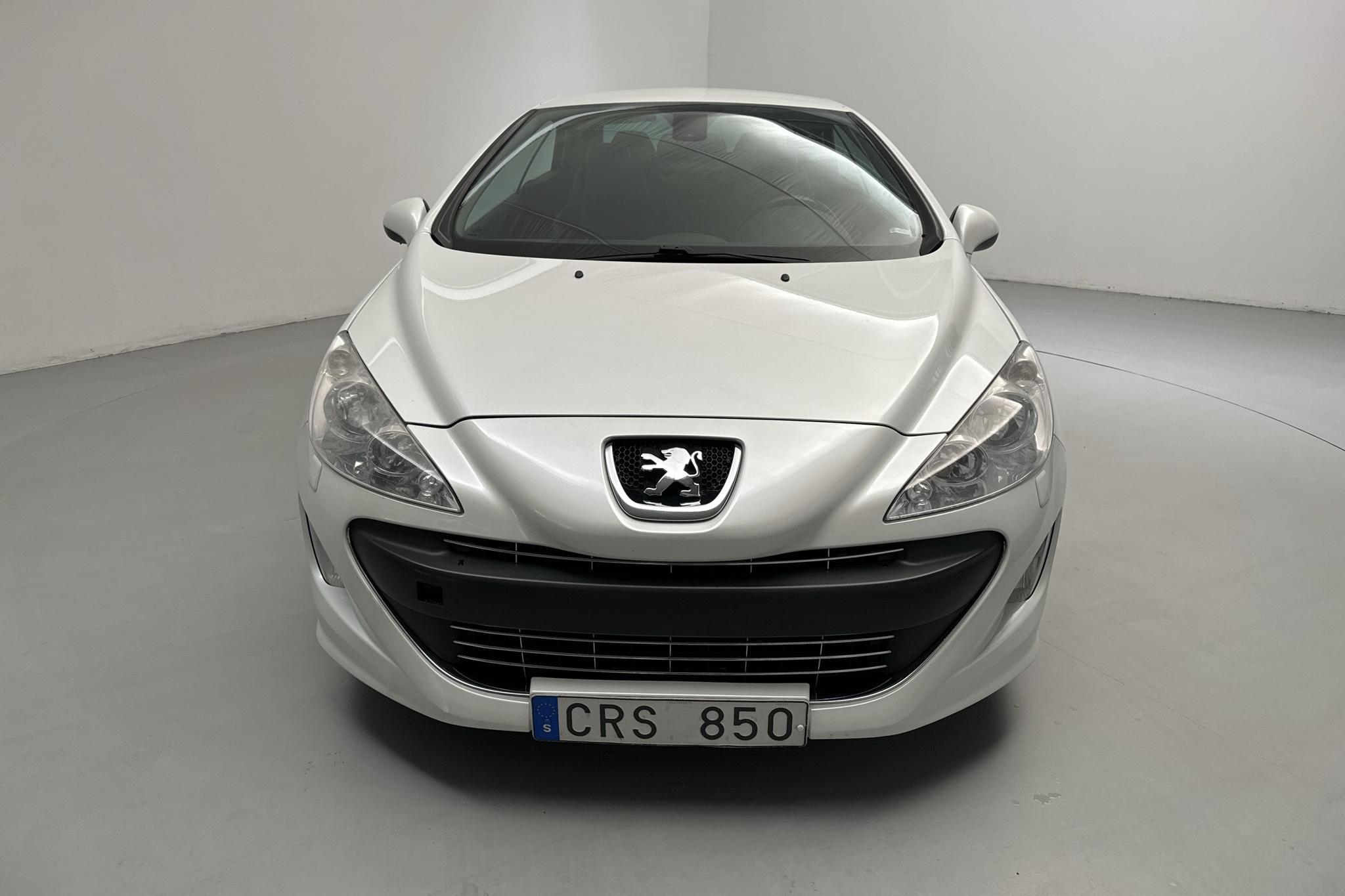 Peugeot 308 CC 1.6 Turbo (156hk) - 143 970 km - Automatyczna - biały - 2010