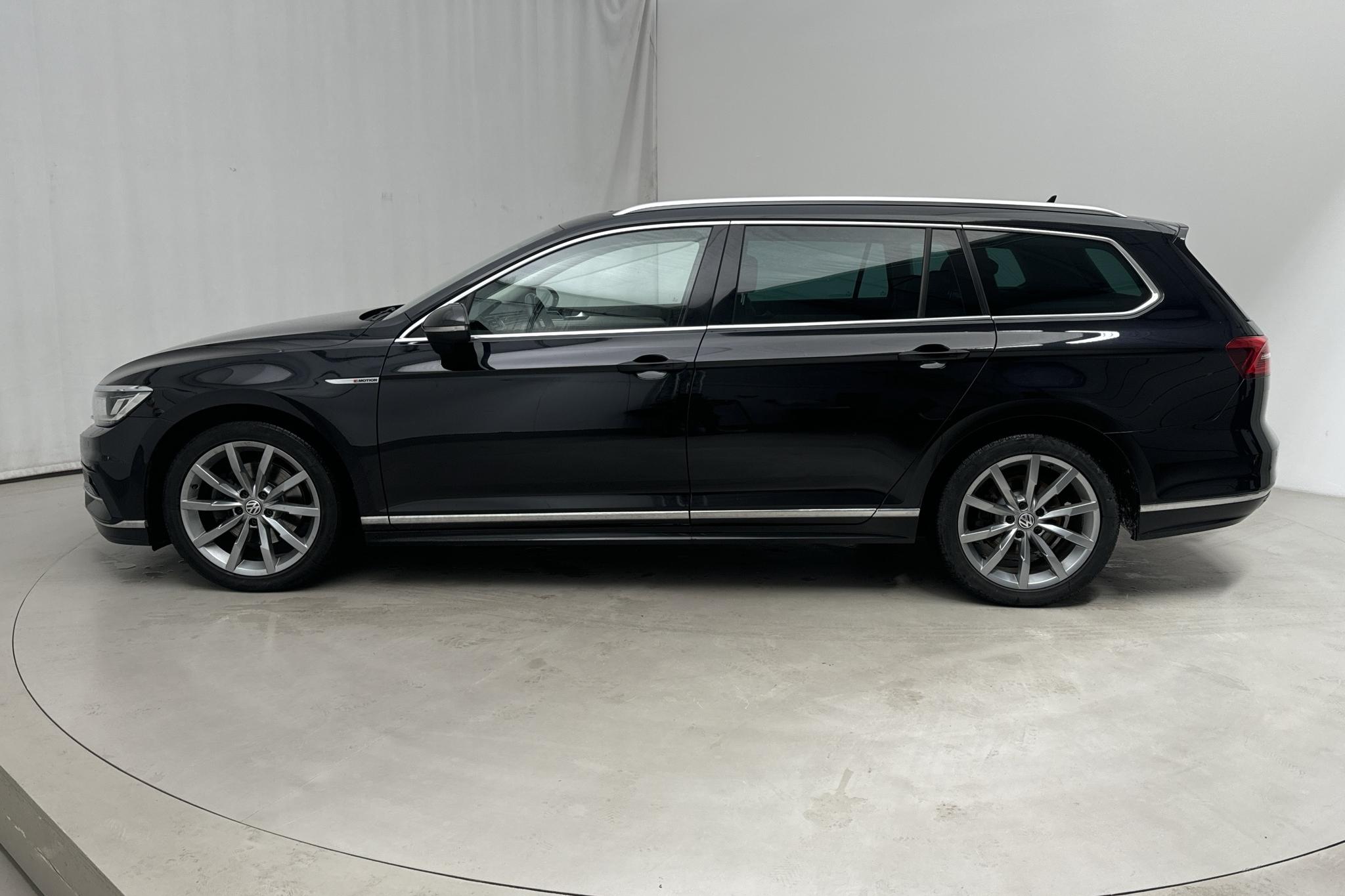 VW Passat 2.0 TDI Sportscombi 4MOTION (190hk) - 151 490 km - Automaattinen - musta - 2018