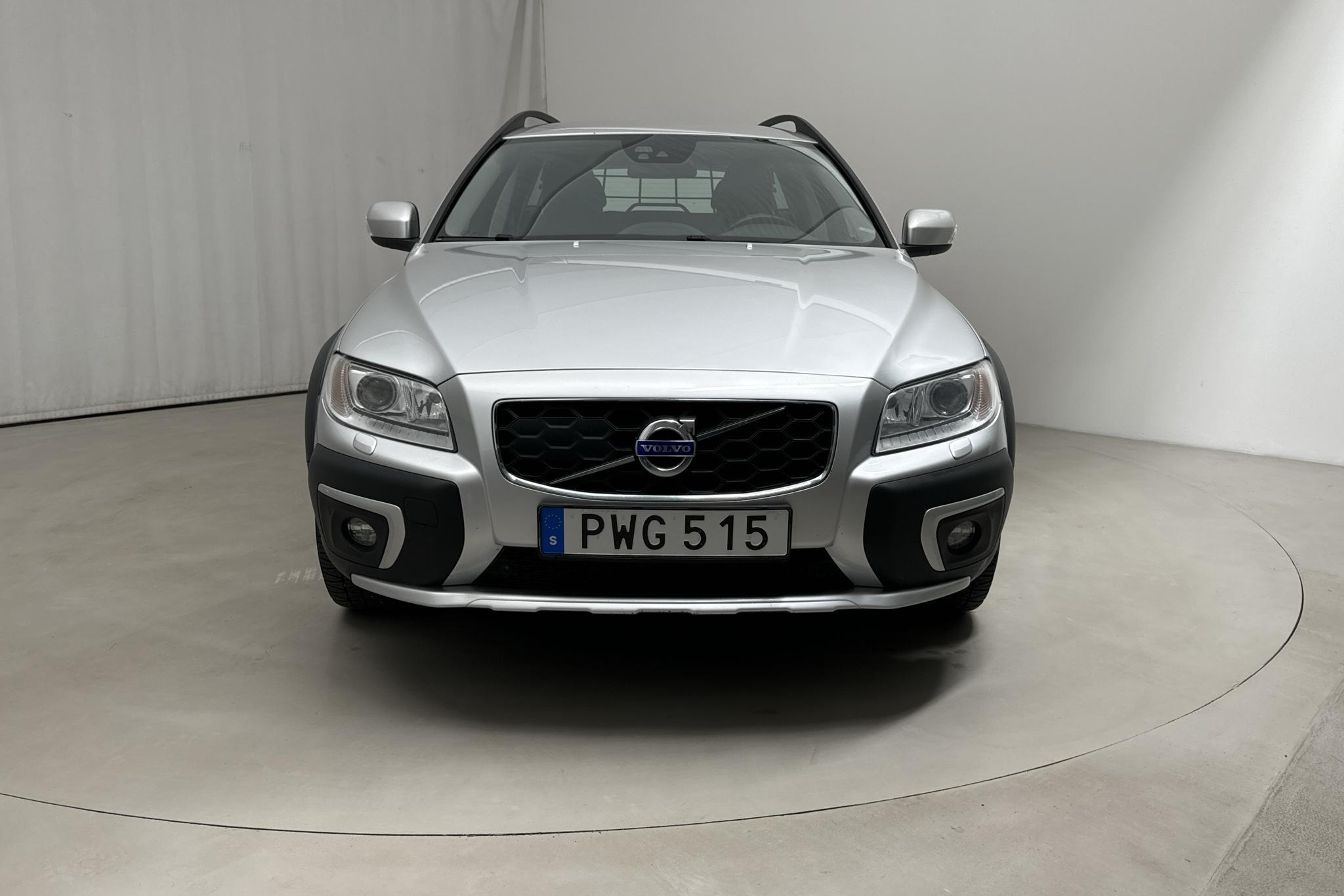 Volvo XC70 II D4 AWD (181hk) - 20 861 mil - Automat - silver - 2016