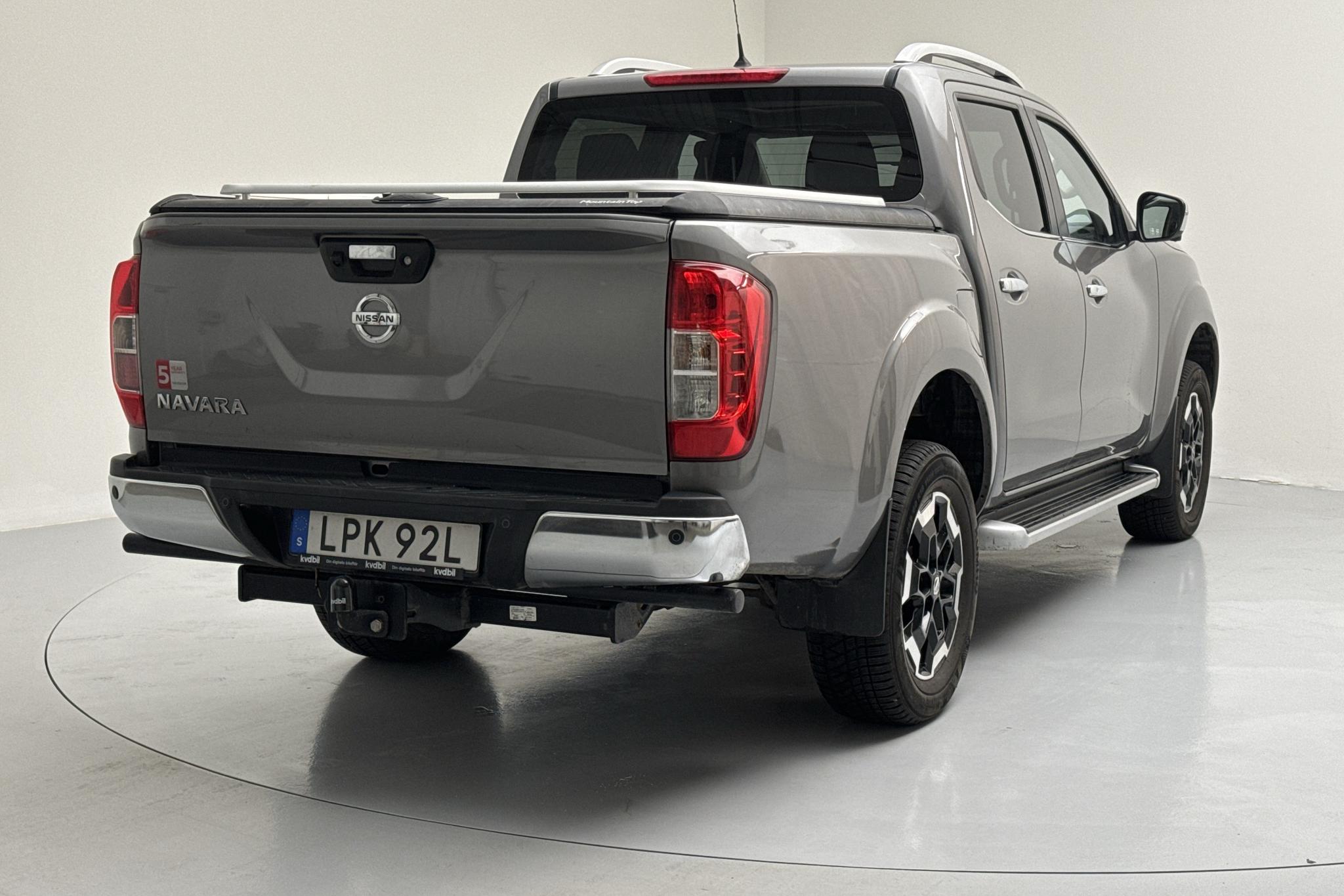 Nissan Navara 2.3 dCi 4x4 (190hk) - 15 430 km - Manual - gray - 2020