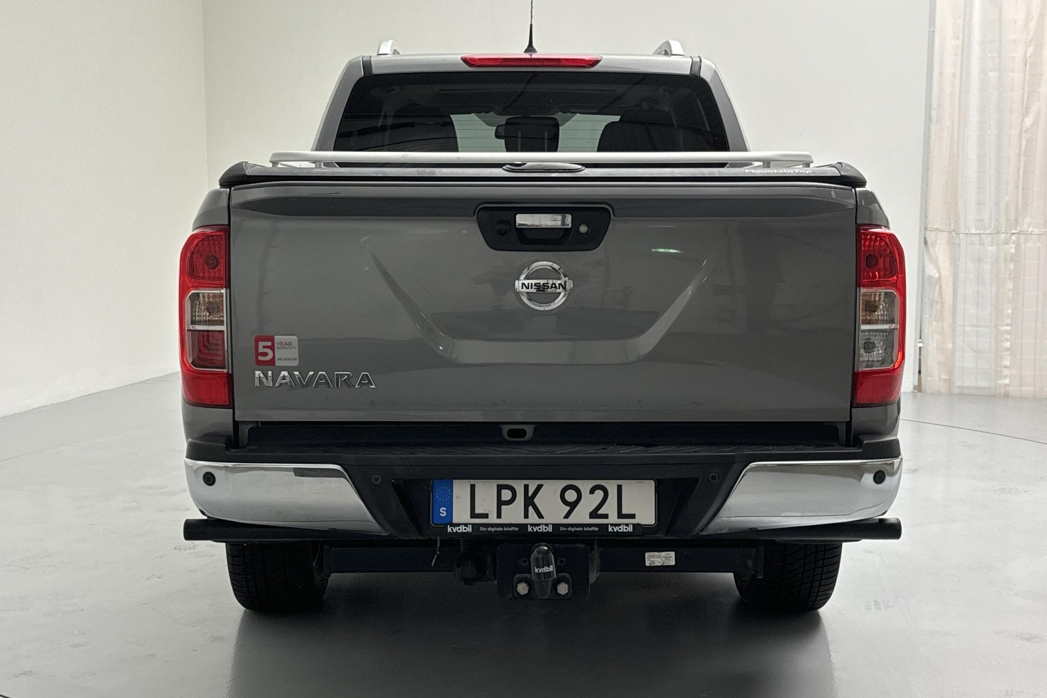 Nissan Navara 2.3 dCi 4x4 (190hk) - 15 430 km - Manual - gray - 2020