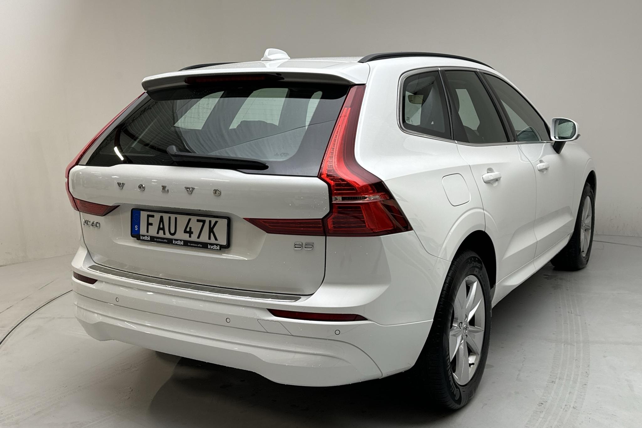 Volvo XC60 B5 2WD Mildhybrid, Bensin (250hk) - 7 206 mil - Automat - vit - 2022