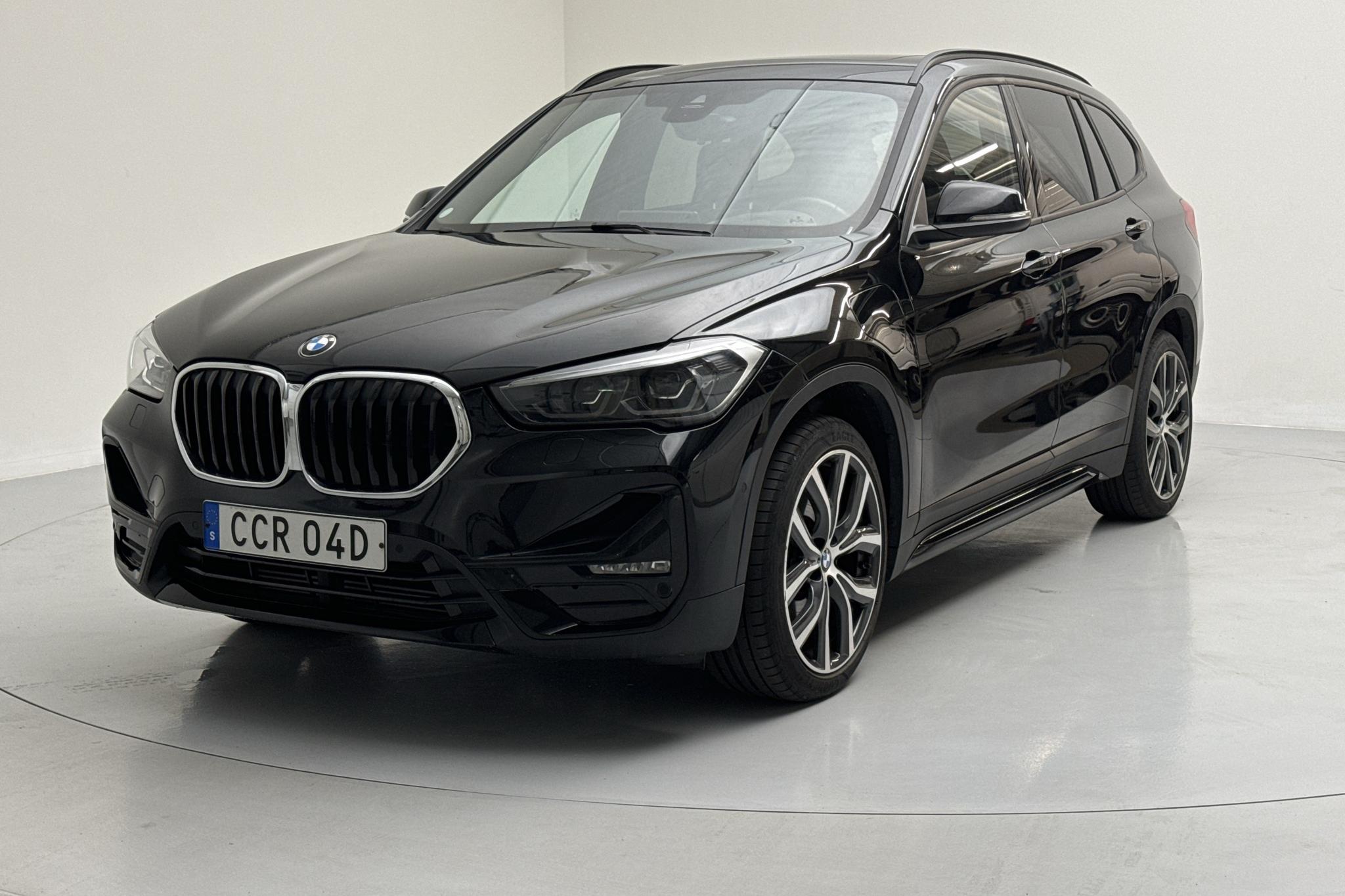 BMW X1 xDrive25e 9,7 kWh LCI, F48 (220hk) - 31 460 km - Automaattinen - musta - 2021