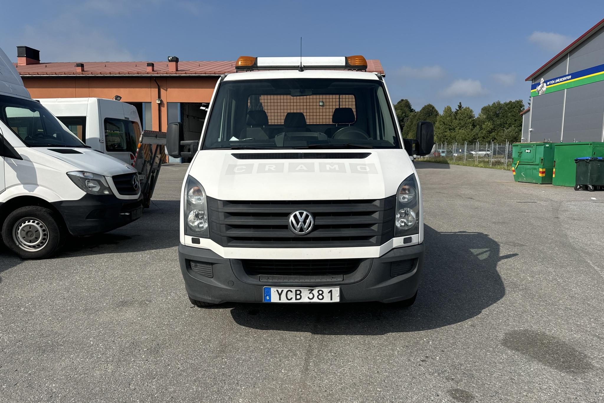 VW Crafter 35 2.0 TDI Flak (163hk) - 55 450 km - Manualna - biały - 2016