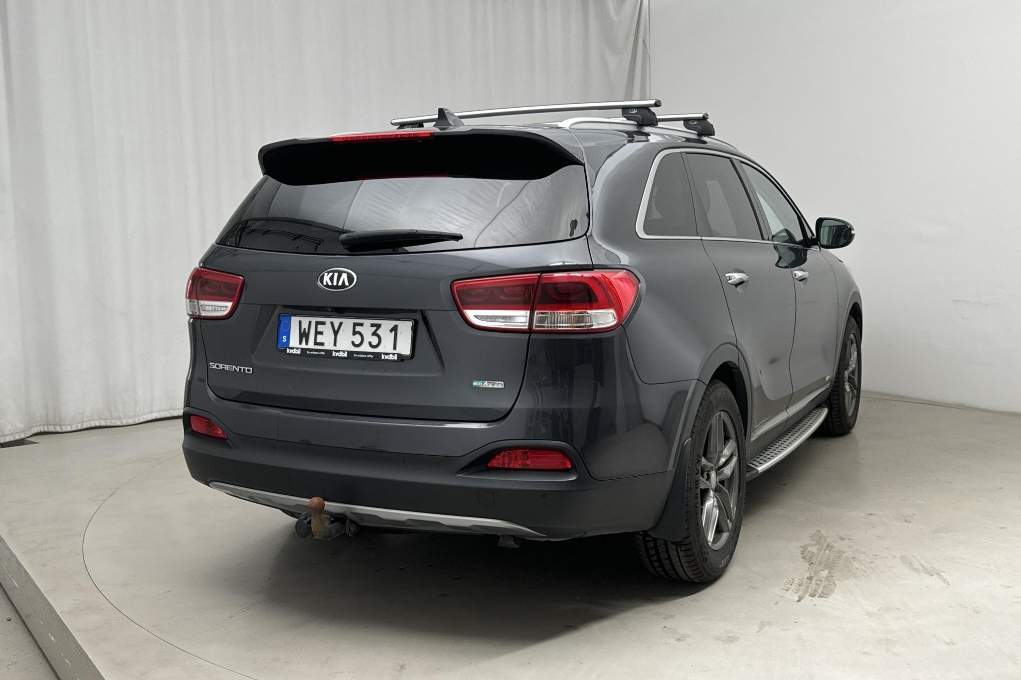 KIA Sorento 2.2 CRDi (200hk) - 198 910 km - Automaattinen - harmaa - 2016